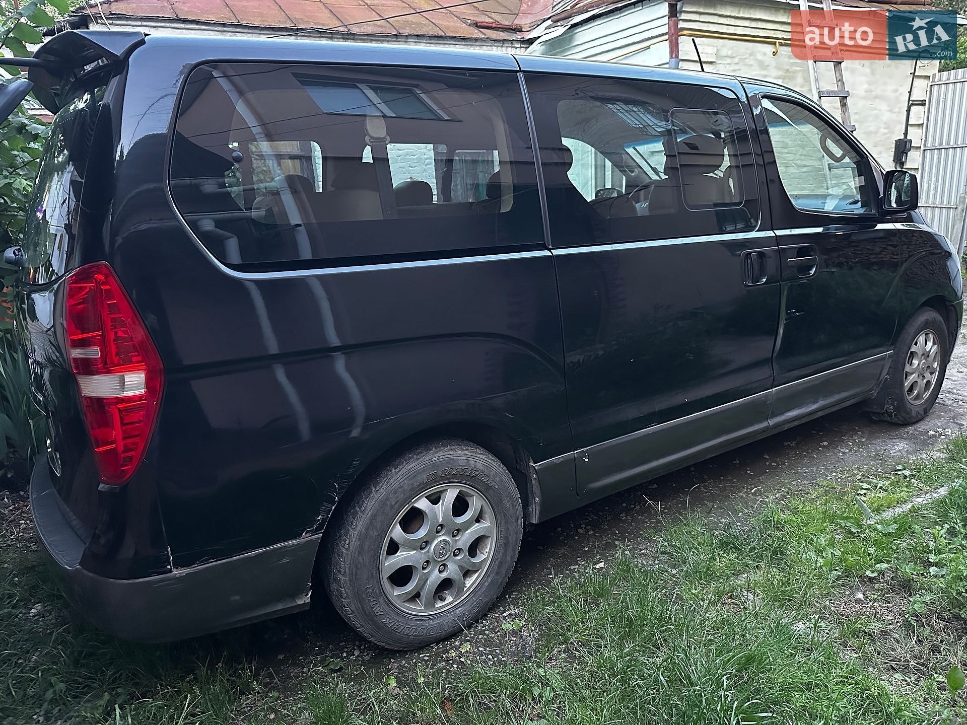 Hyundai H-1 2012 VIN KMHWH81RBDU483079 фото оголошення 10 з 20