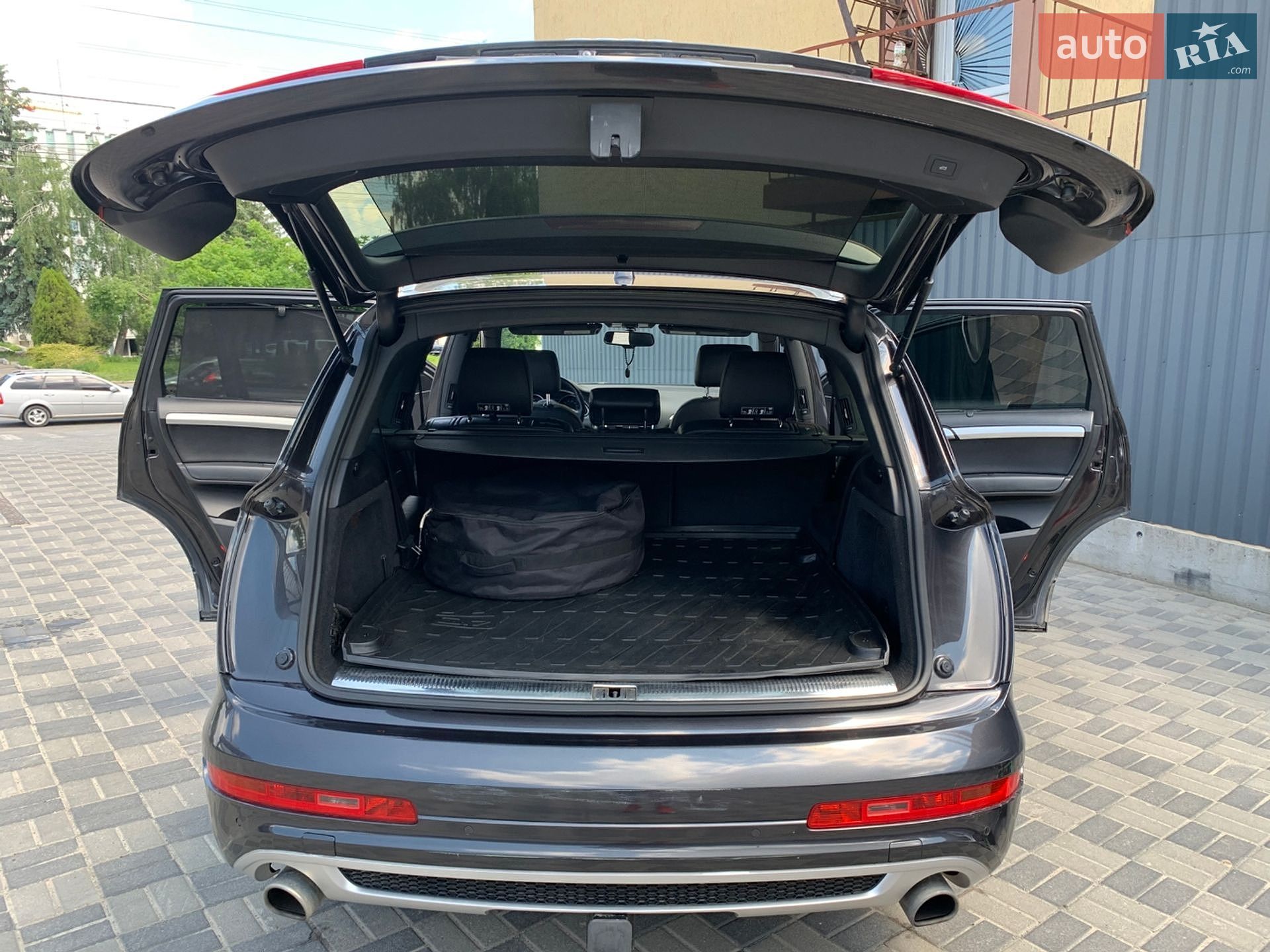 Audi Q7 2013 VIN WA1DGAFEXED009952 фото оголошення 14 з 19