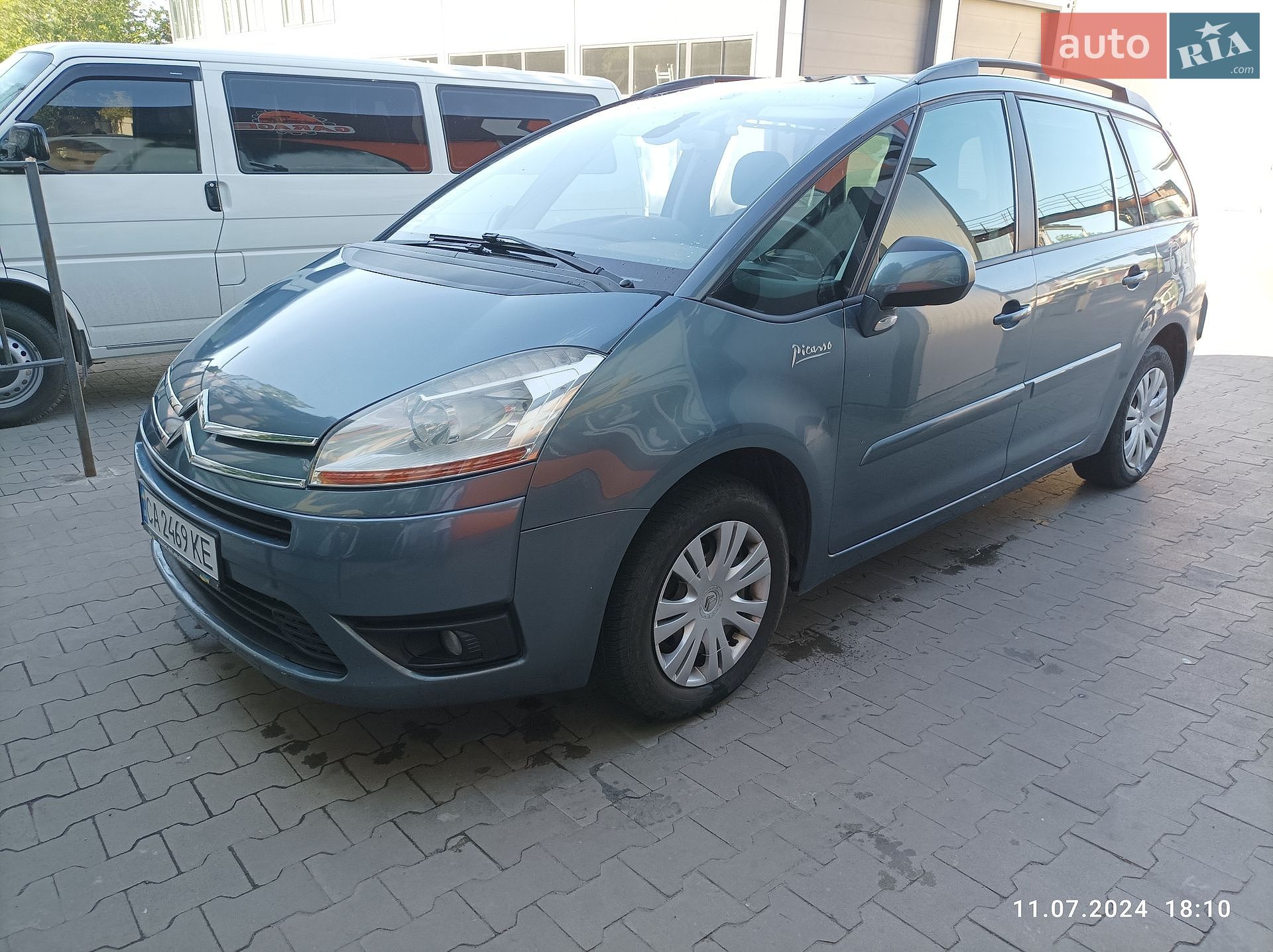Citroen C4 Picasso 2010 VIN VF7UA5FWCAJ586462 фото оголошення 2 з 17