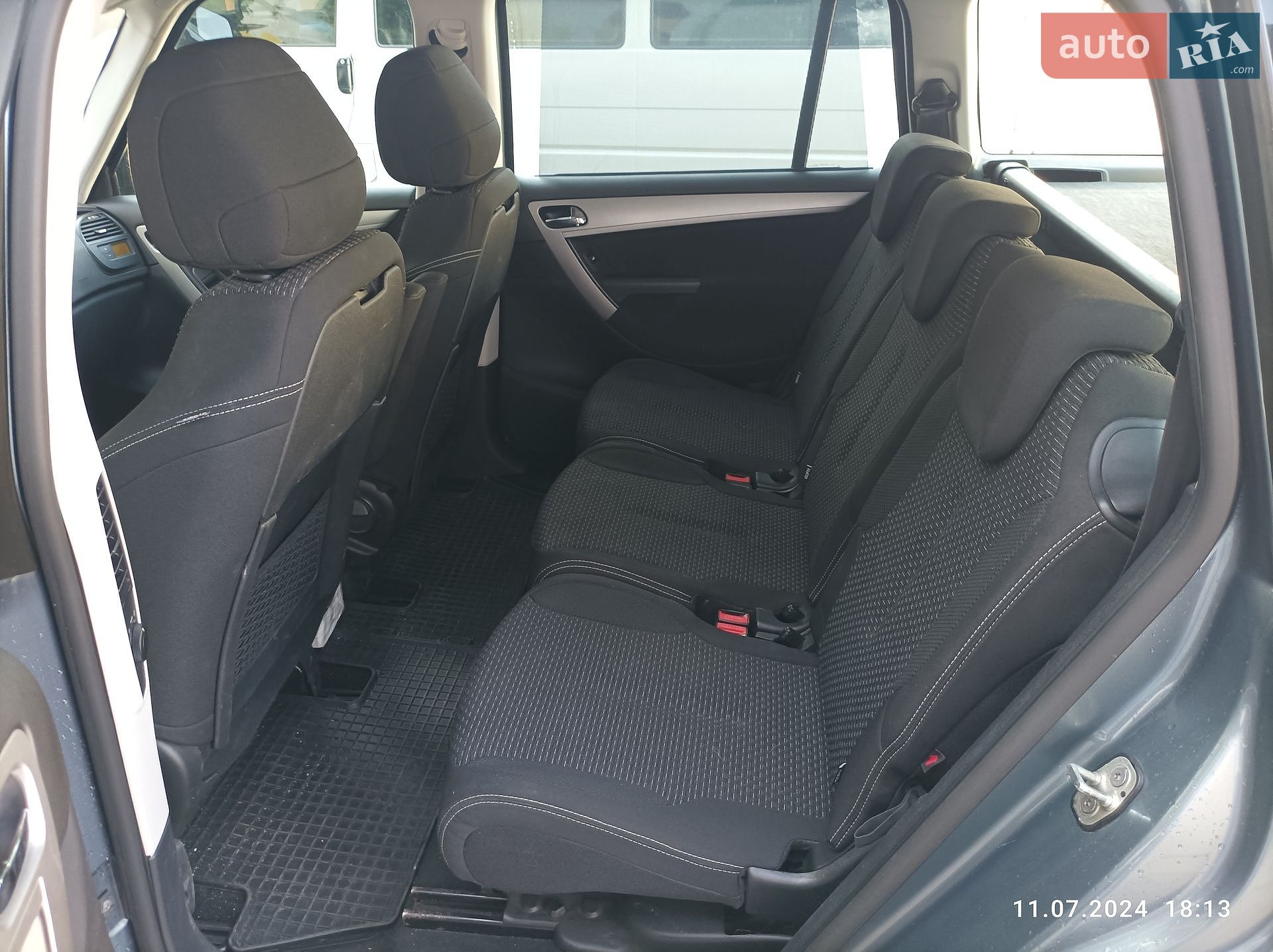 Citroen C4 Picasso 2010 VIN VF7UA5FWCAJ586462 фото оголошення 15 з 17