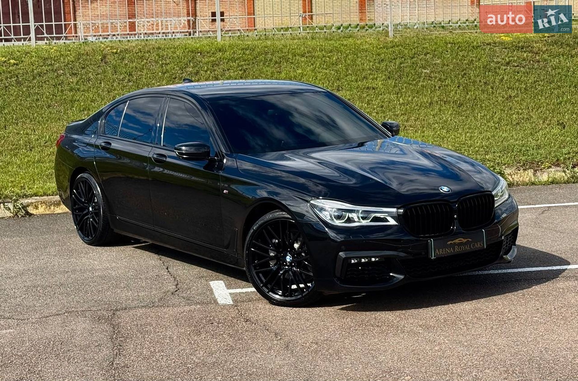 BMW 7 Series 2016 VIN WBA7C21010G590665 фото оголошення 2 з 62