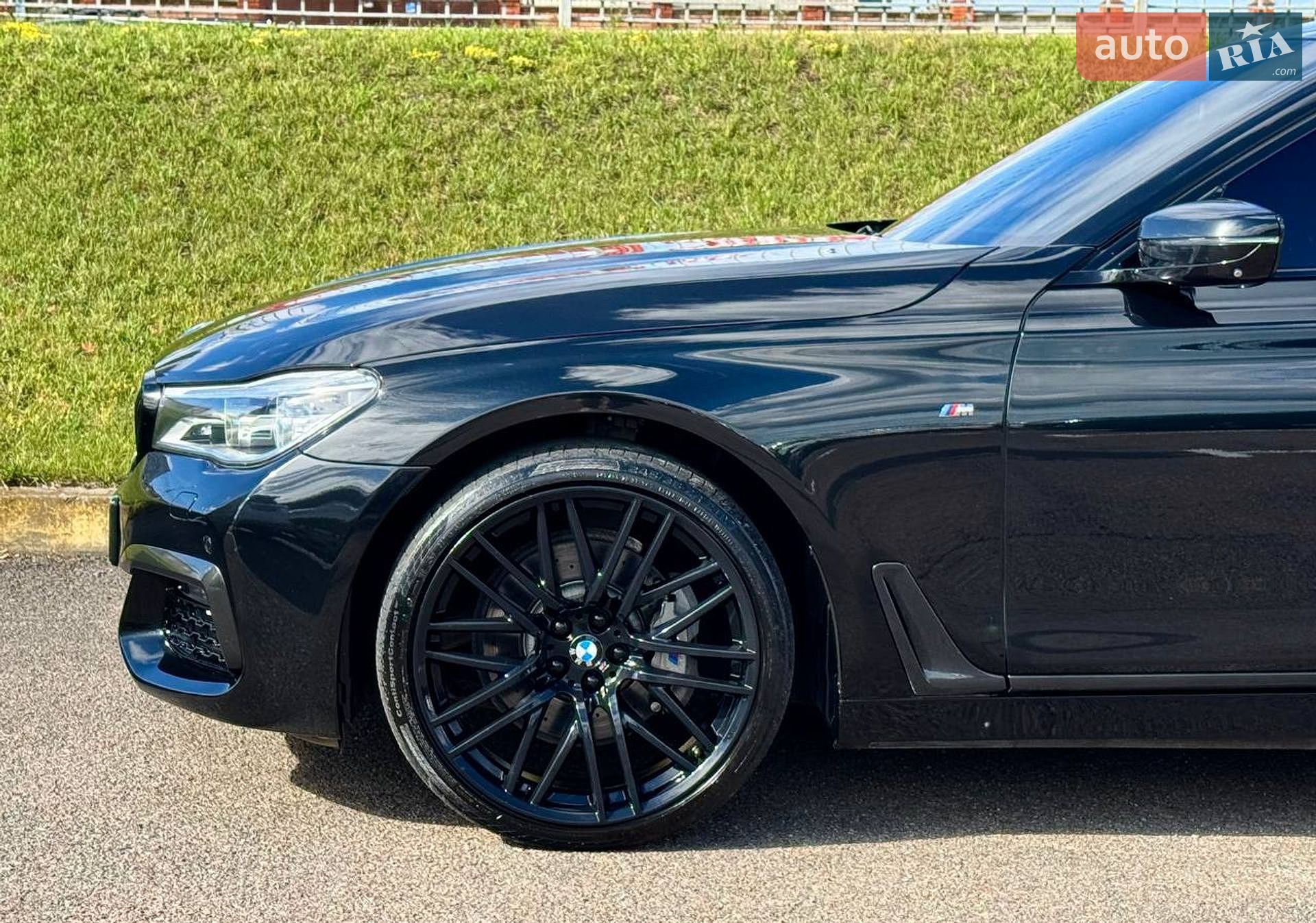BMW 7 Series 2016 VIN WBA7C21010G590665 фото оголошення 14 з 62
