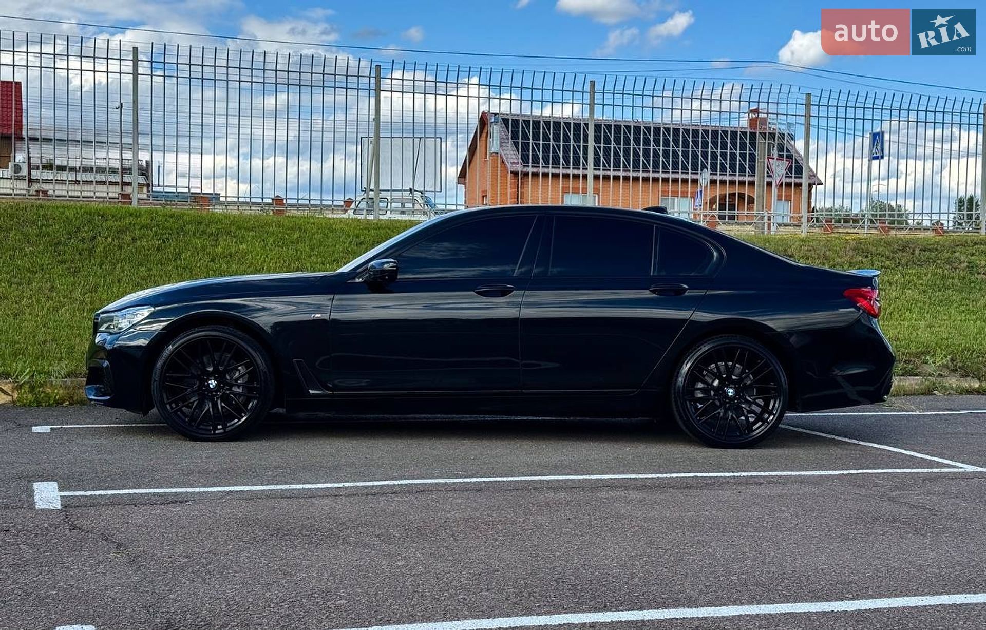 BMW 7 Series 2016 VIN WBA7C21010G590665 фото оголошення 13 з 62