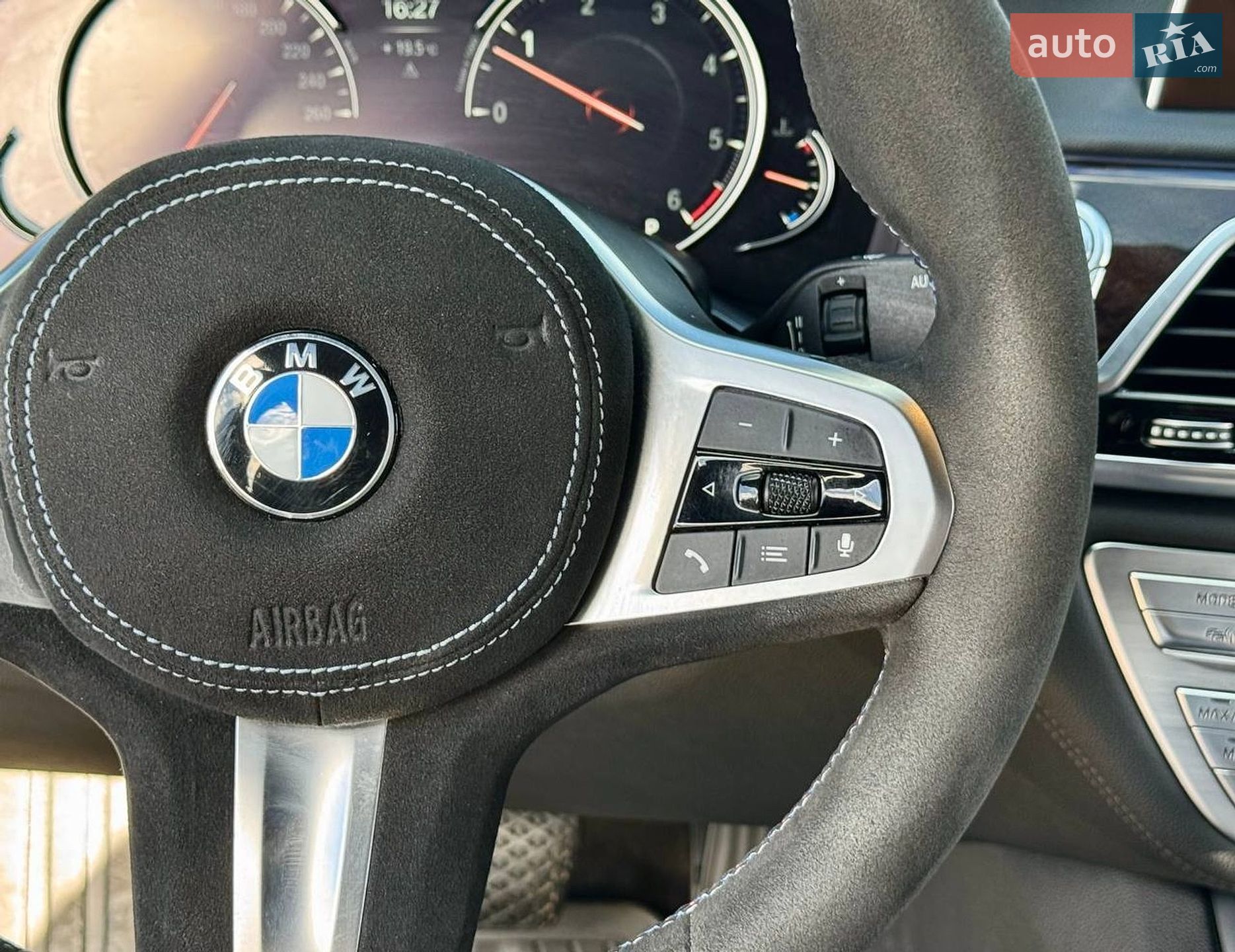 BMW 7 Series 2016 VIN WBA7C21010G590665 фото оголошення 53 з 62