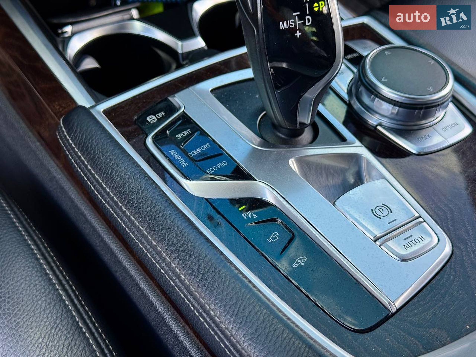 BMW 7 Series 2016 VIN WBA7C21010G590665 фото оголошення 50 з 62