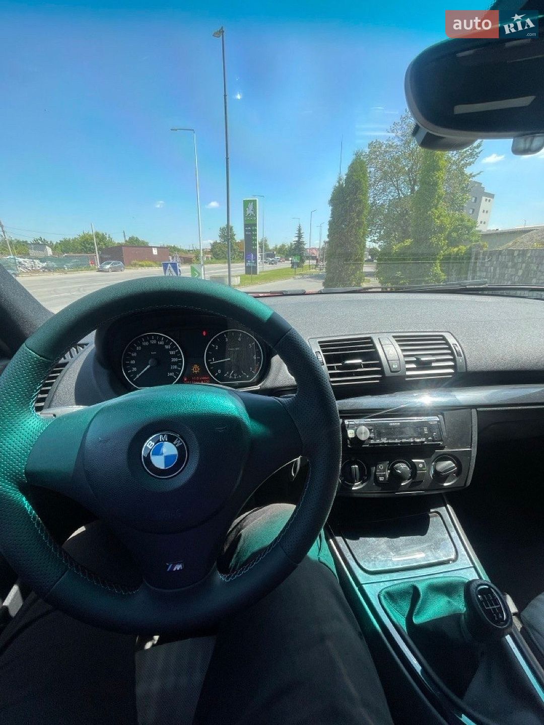 BMW 1 Series 2005 VIN WBAUF31020PY21072 фото оголошення 15 з 17