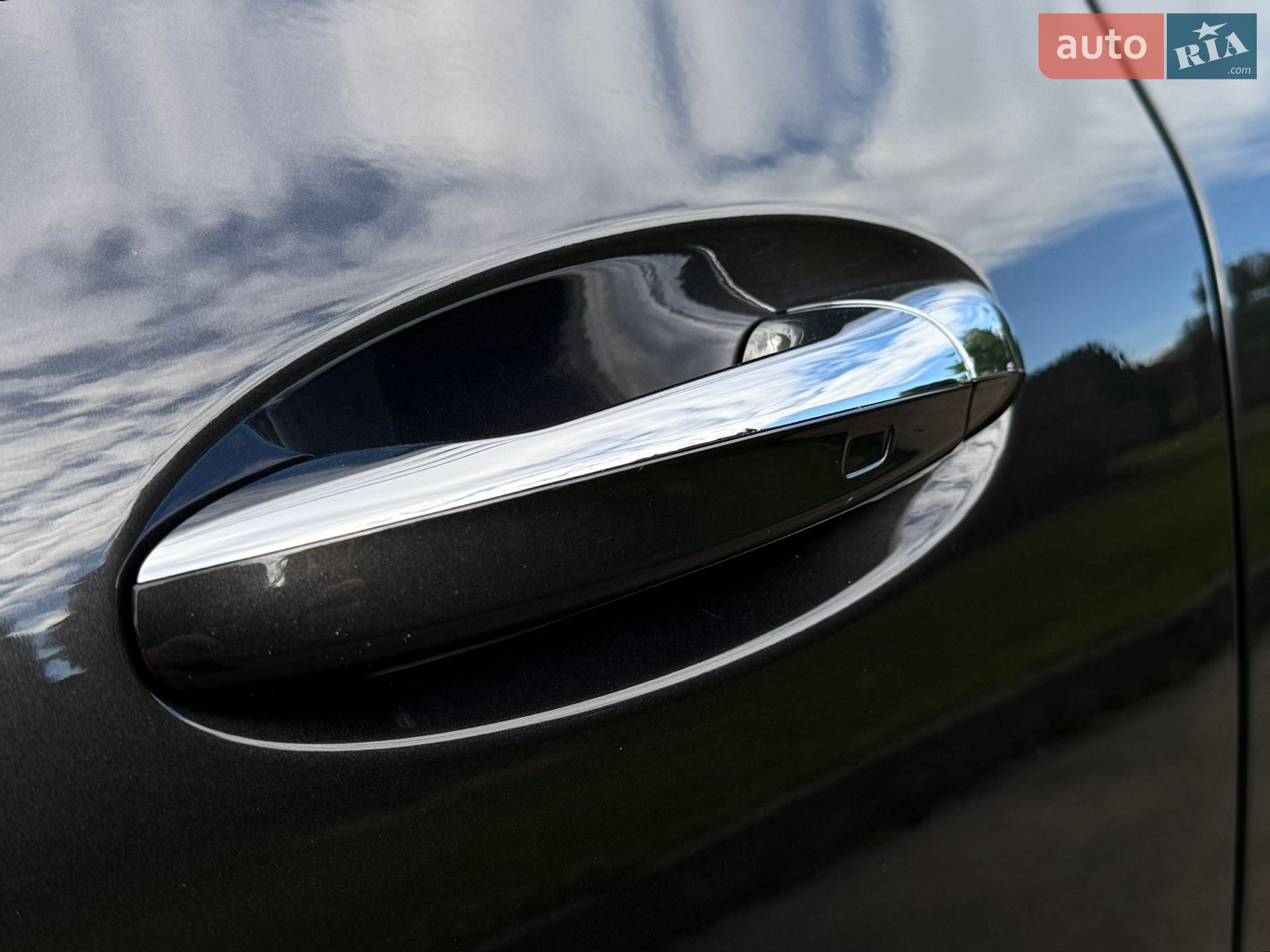 Mercedes-Benz AMG GT 4-Door Coupe 2019 VIN WDD7X6BBXLA015380 фото оголошення 10 з 127