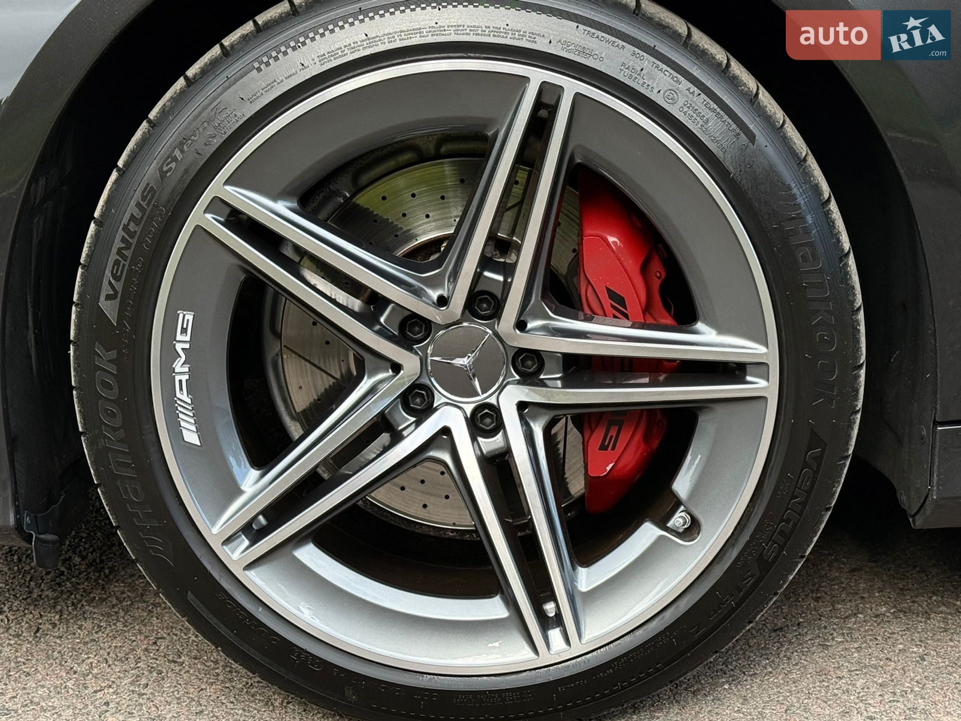 Mercedes-Benz AMG GT 4-Door Coupe 2019 VIN WDD7X6BBXLA015380 фото оголошення 12 з 127