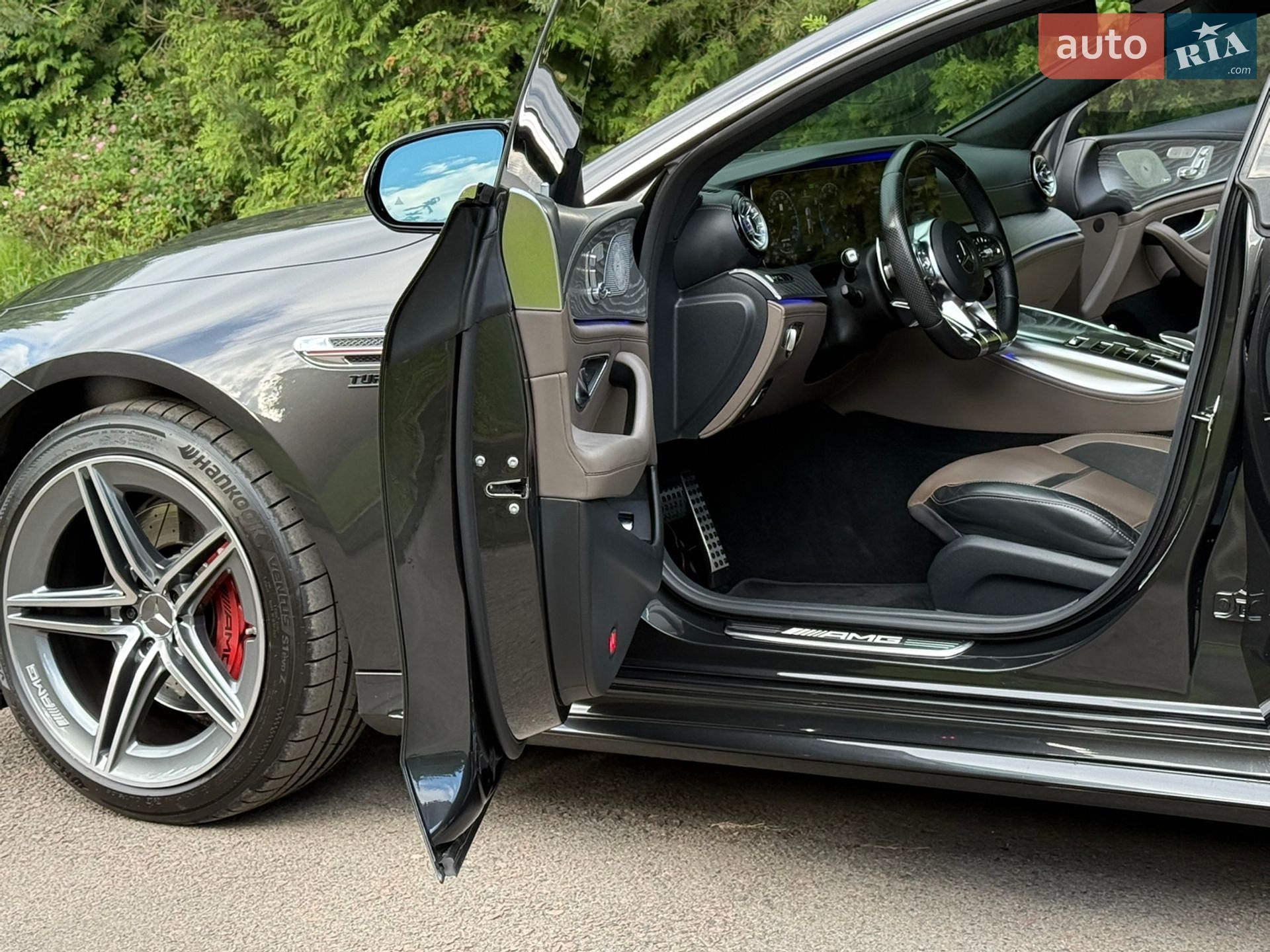Mercedes-Benz AMG GT 4-Door Coupe 2019 VIN WDD7X6BBXLA015380 фото оголошення 30 з 127