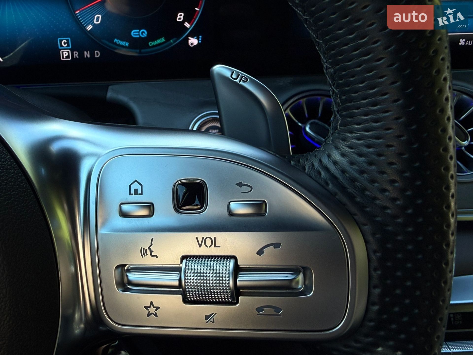 Mercedes-Benz AMG GT 4-Door Coupe 2019 VIN WDD7X6BBXLA015380 фото оголошення 41 з 127