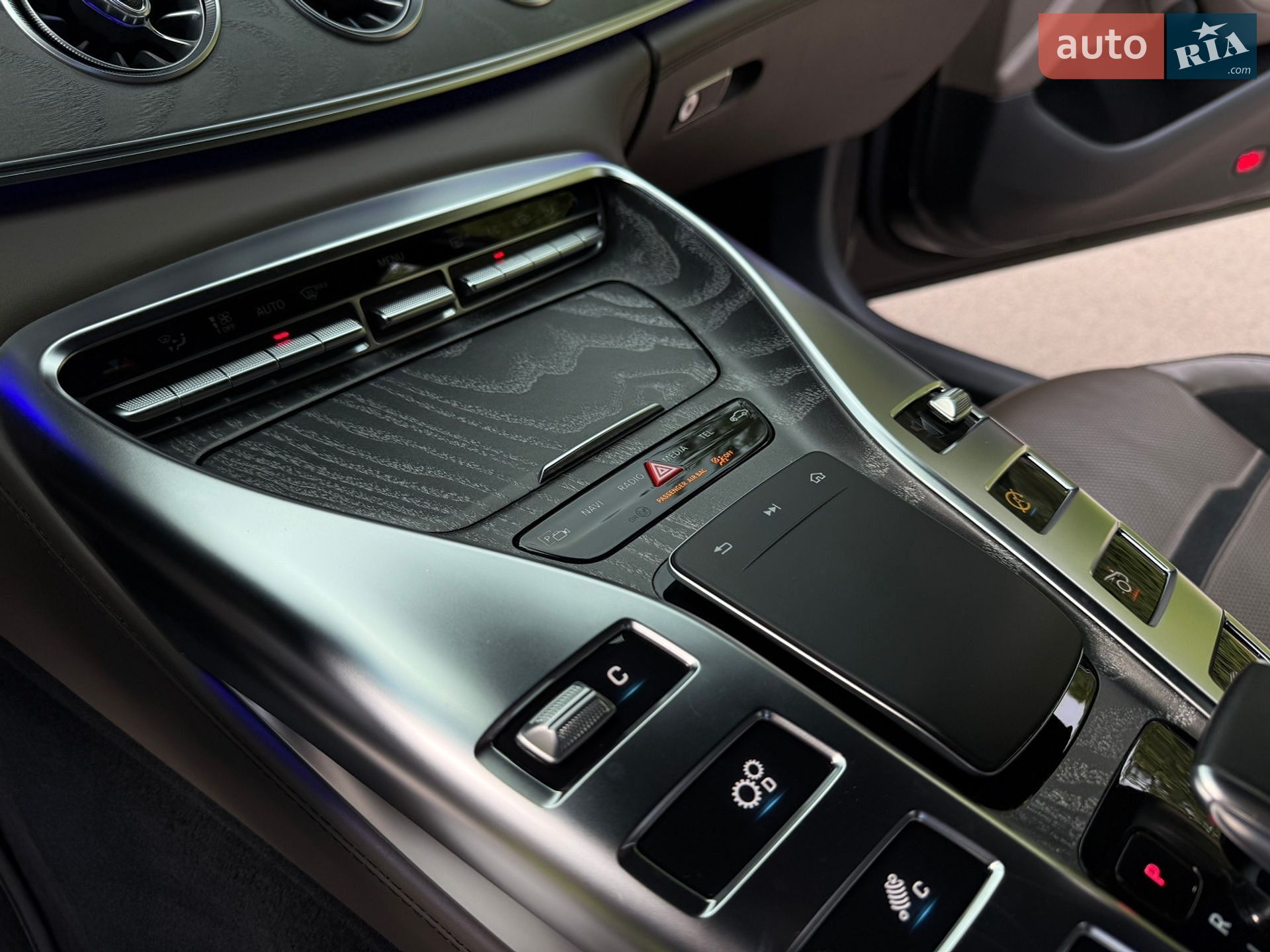 Mercedes-Benz AMG GT 4-Door Coupe 2019 VIN WDD7X6BBXLA015380 фото оголошення 57 з 127