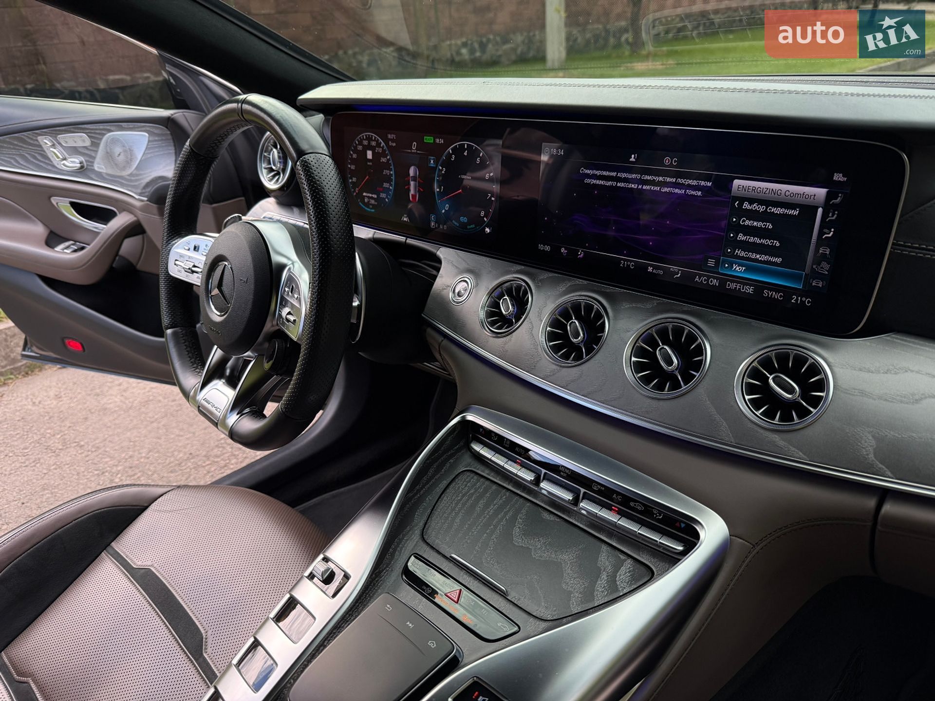 Mercedes-Benz AMG GT 4-Door Coupe 2019 VIN WDD7X6BBXLA015380 фото оголошення 89 з 127