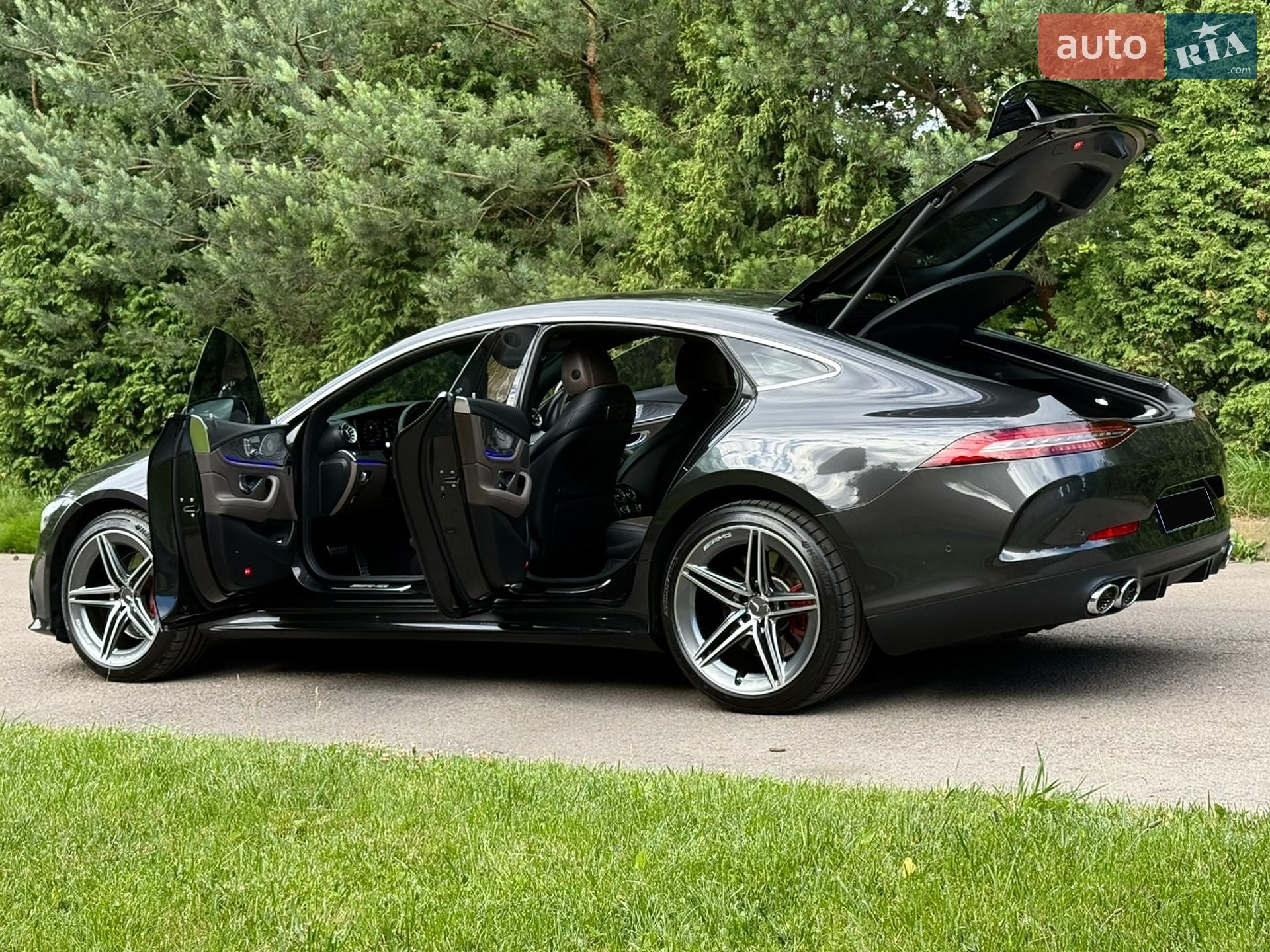 Mercedes-Benz AMG GT 4-Door Coupe 2019 VIN WDD7X6BBXLA015380 фото оголошення 102 з 127
