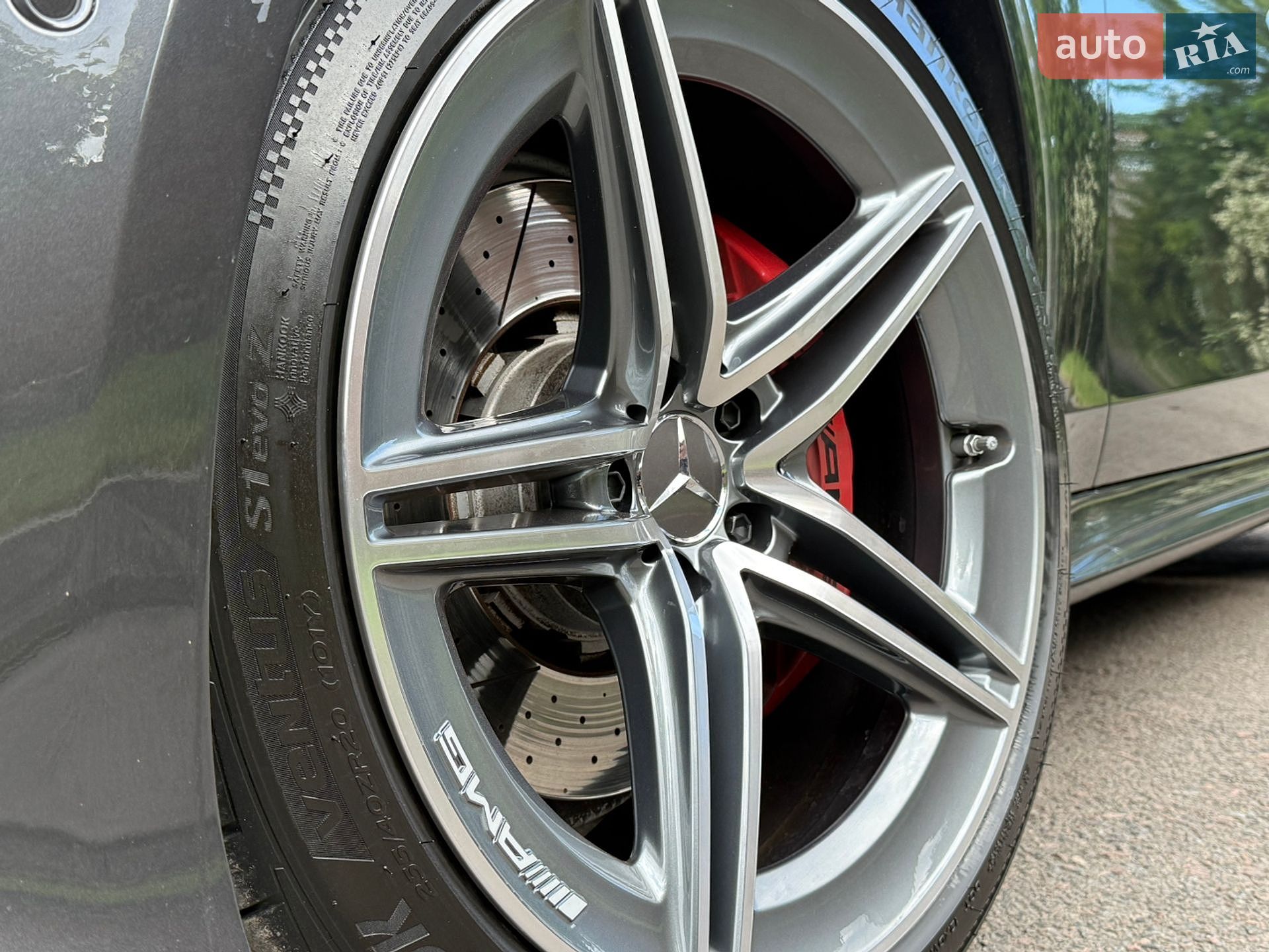 Mercedes-Benz AMG GT 4-Door Coupe 2019 VIN WDD7X6BBXLA015380 фото оголошення 115 з 127