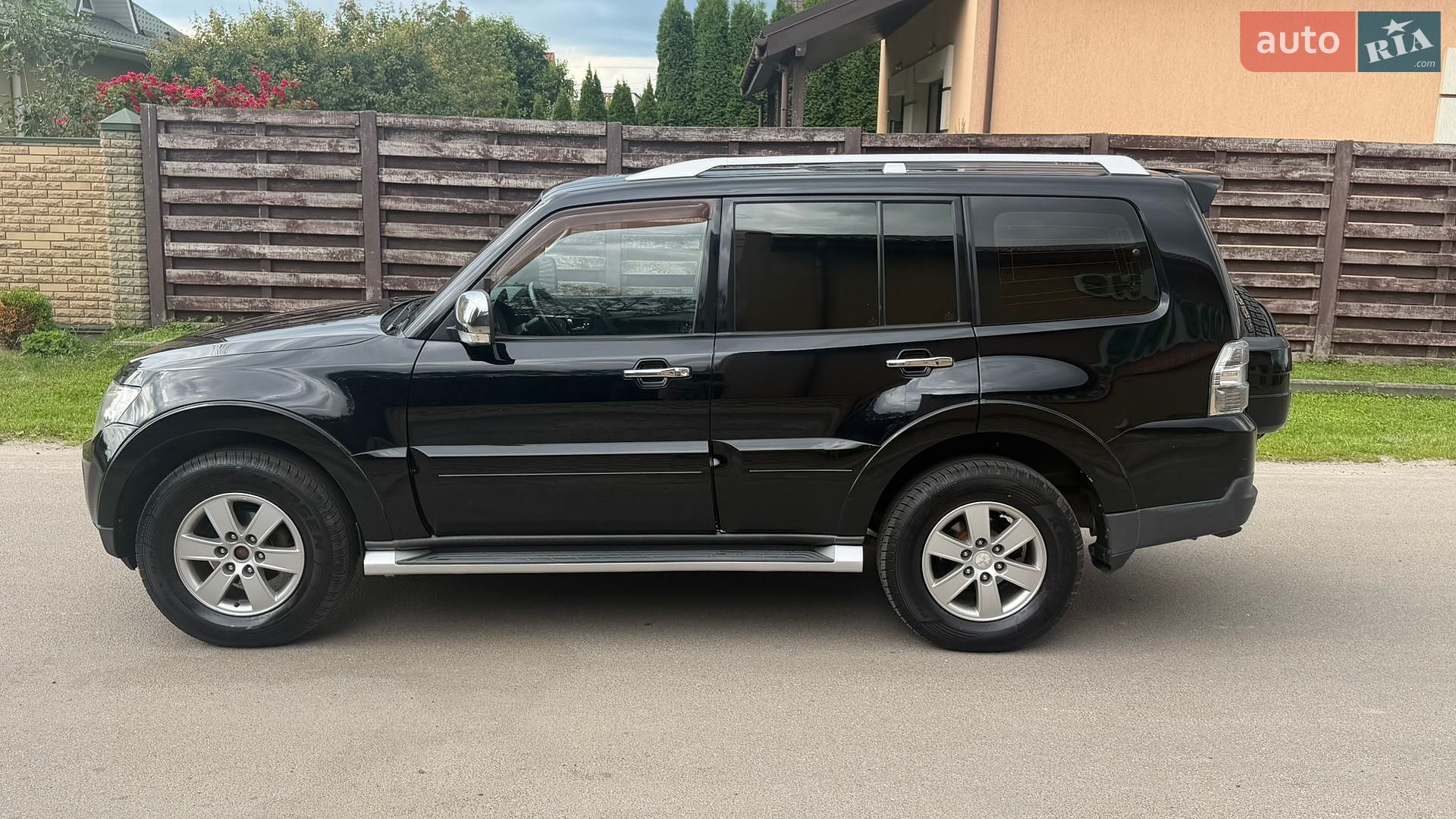 Mitsubishi Pajero Wagon 2008 VIN JMYLRV93W8J003823 фото оголошення 58 з 86
