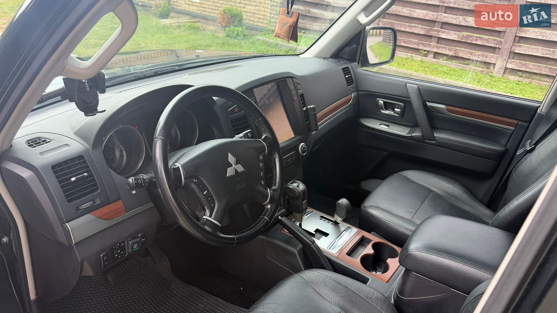 Mitsubishi Pajero Wagon 2008 VIN JMYLRV93W8J003823 фото оголошення 70 з 86