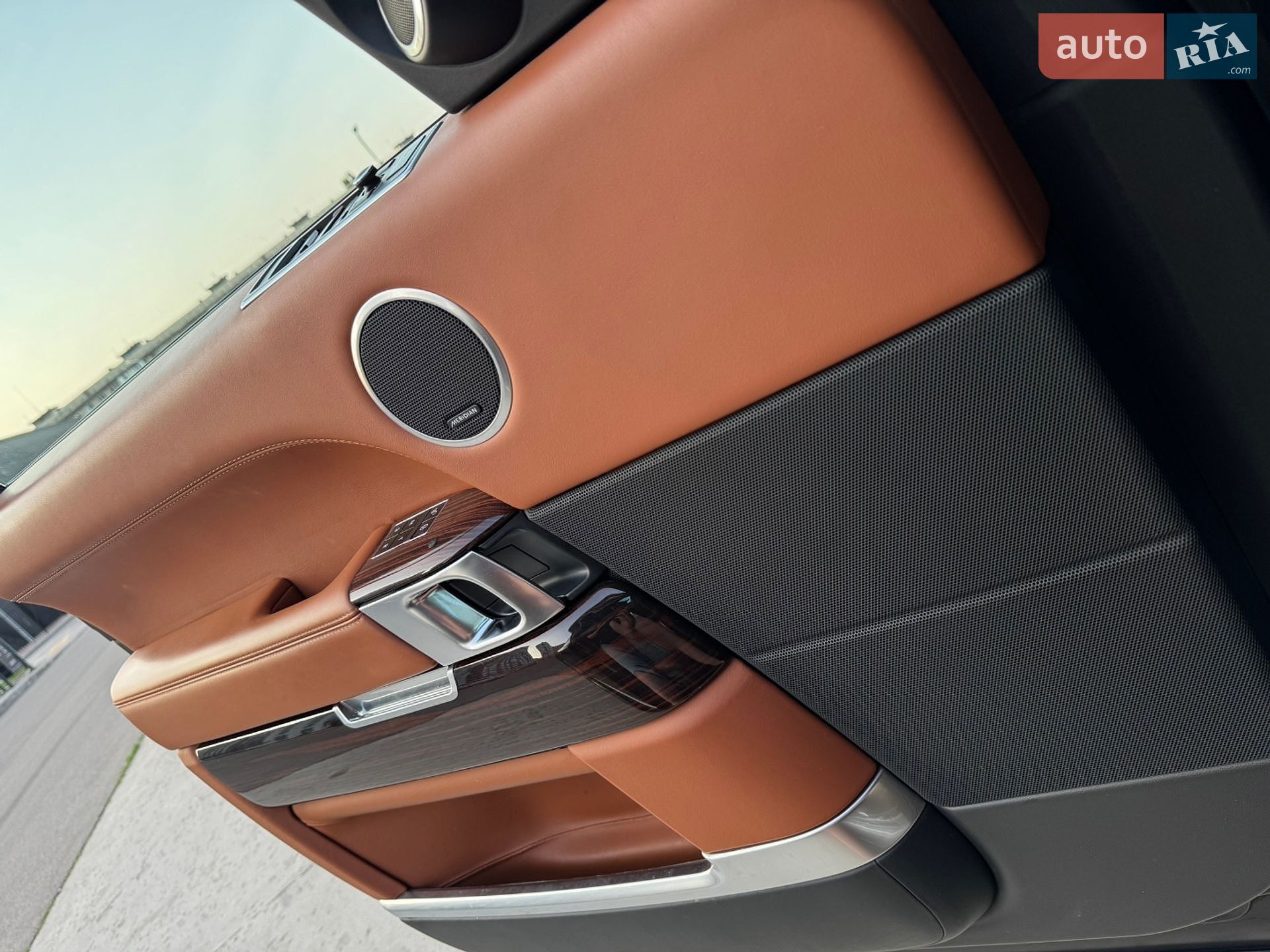 Land Rover Range Rover 2013 VIN SALGA2HF1EA134624 фото оголошення 40 з 141