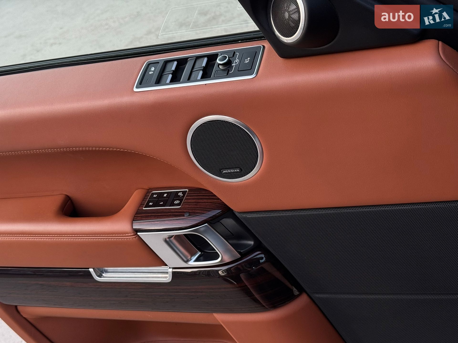 Land Rover Range Rover 2013 VIN SALGA2HF1EA134624 фото оголошення 41 з 141