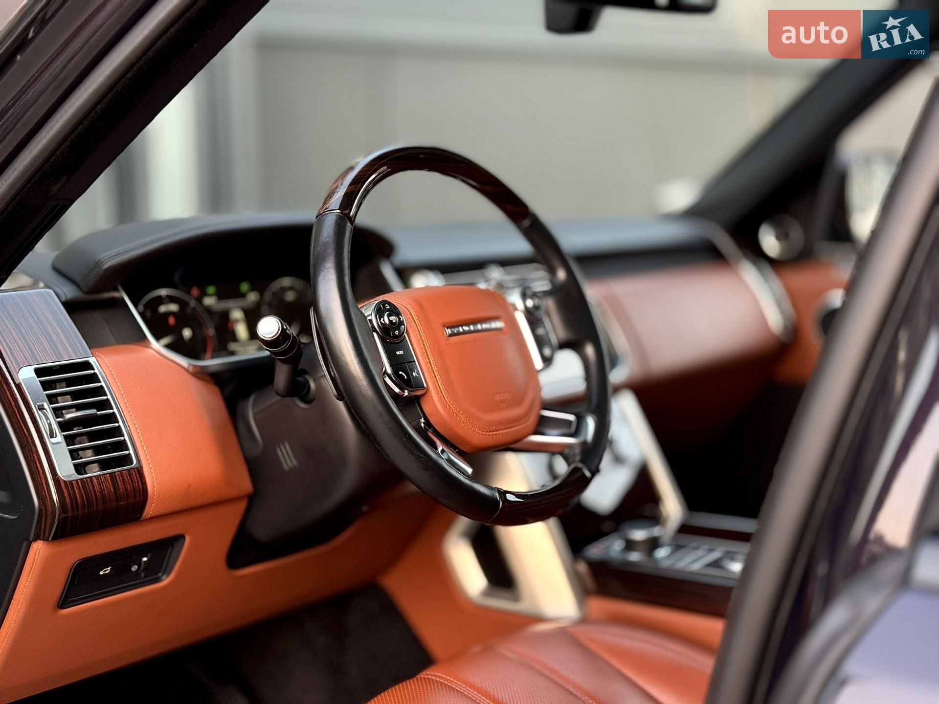 Land Rover Range Rover 2013 VIN SALGA2HF1EA134624 фото оголошення 2 з 141