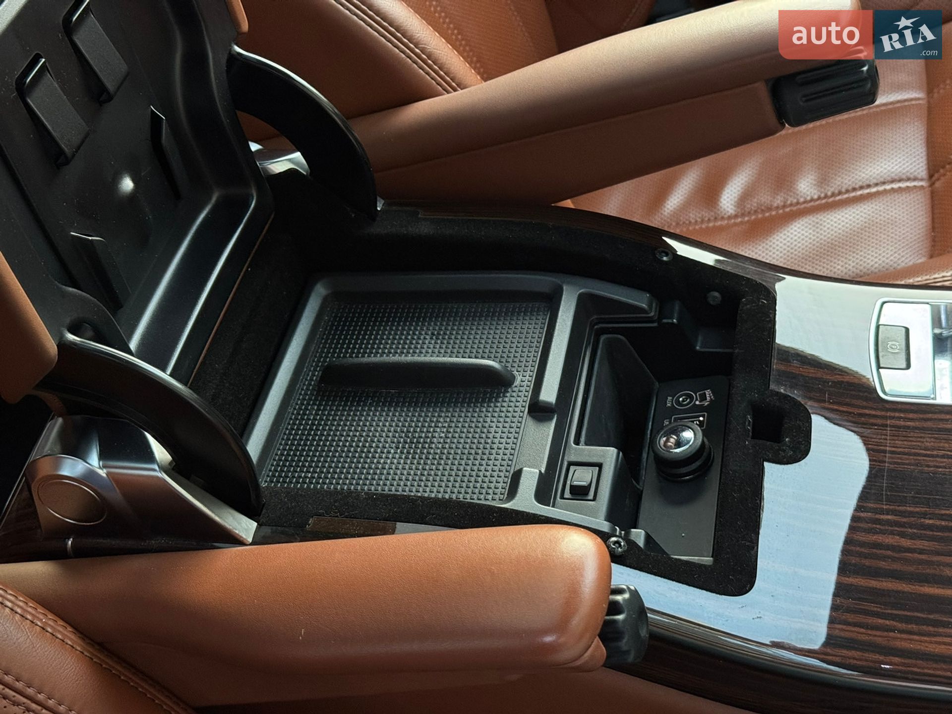 Land Rover Range Rover 2013 VIN SALGA2HF1EA134624 фото оголошення 86 з 141