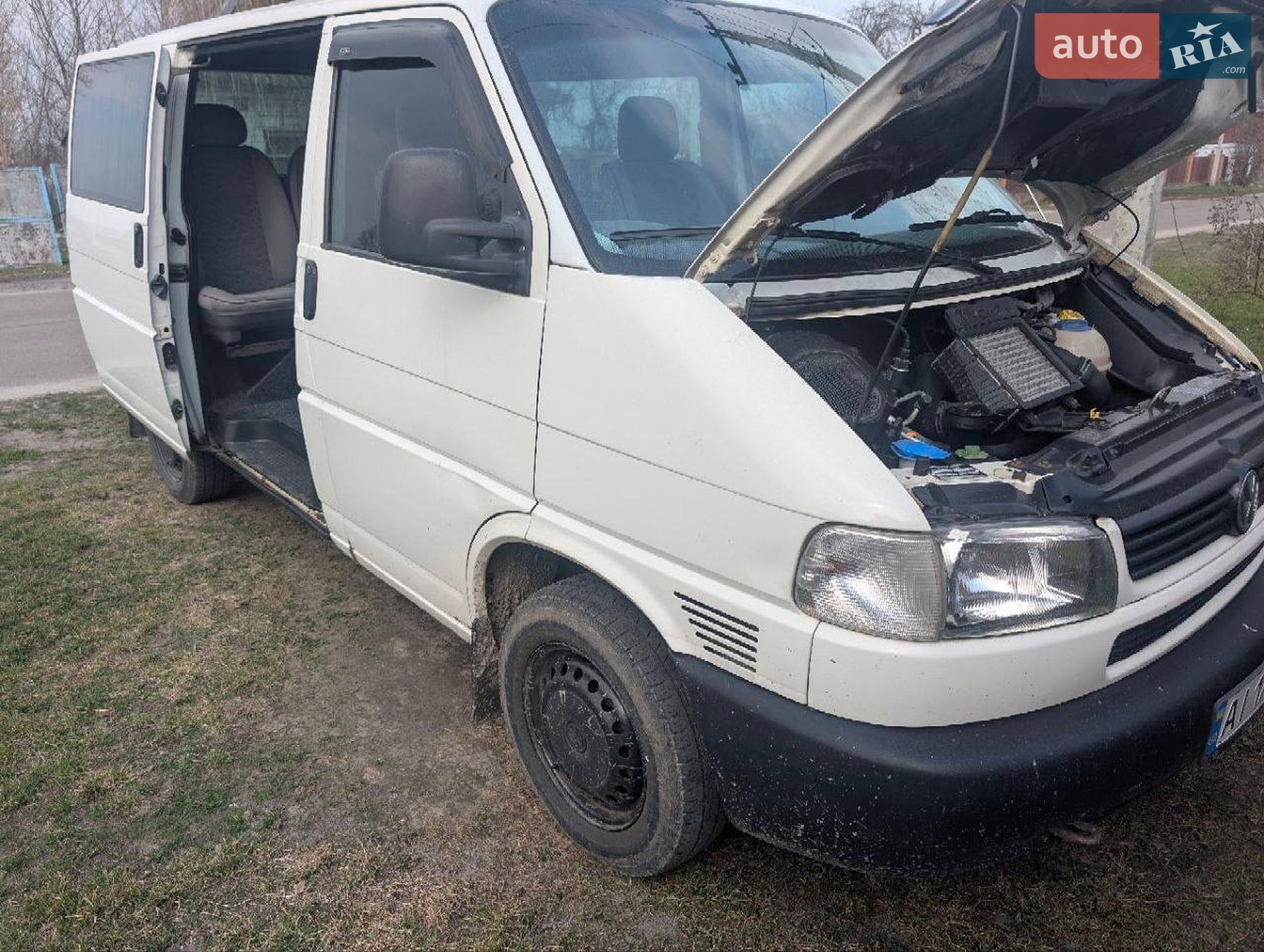 Volkswagen Transporter 2003 VIN WV1ZZZ70Z3X099157 фото оголошення 4 з 13
