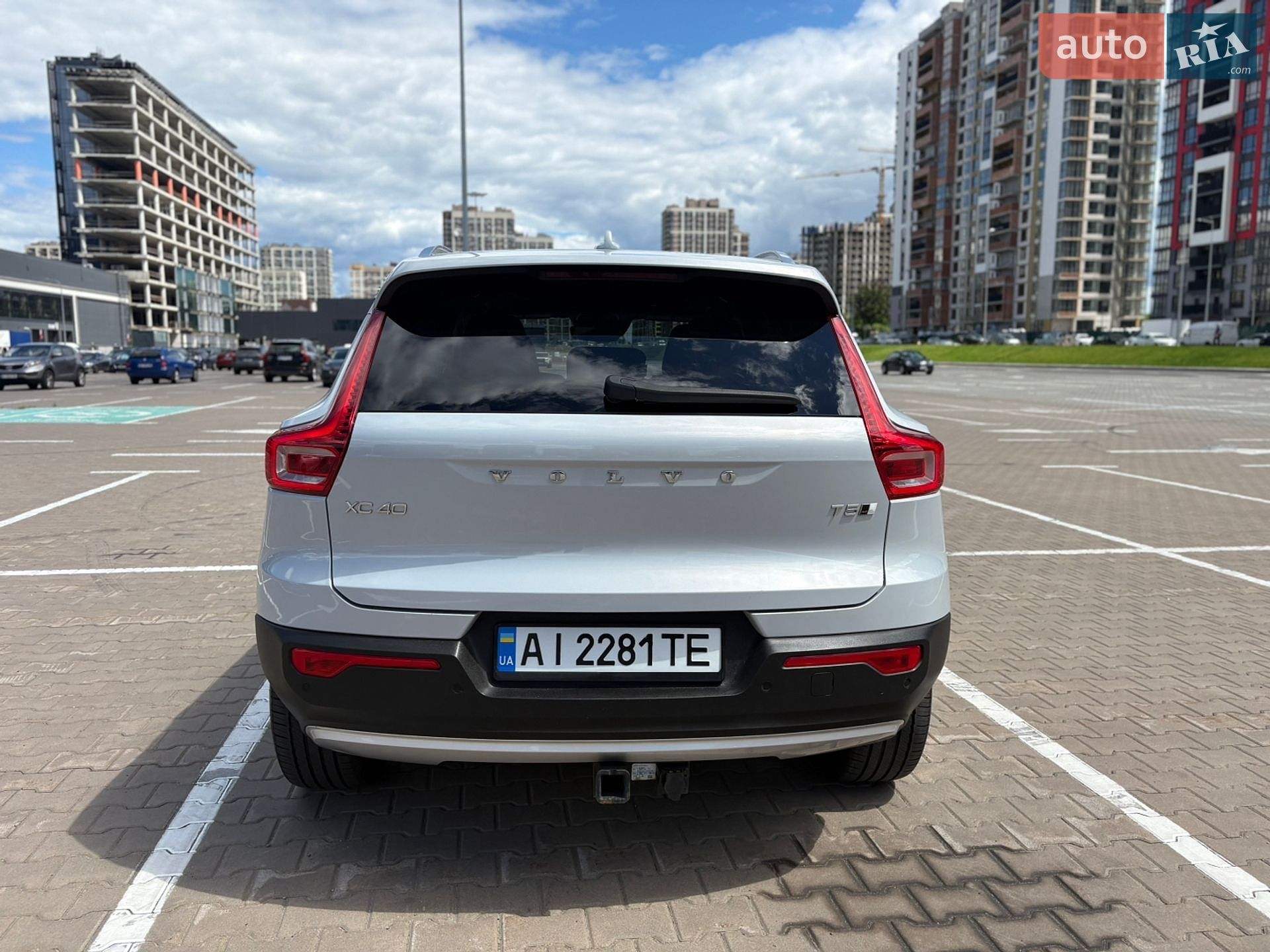 Volvo XC40 2020 VIN YV4162UK4L2306828 фото оголошення 6 з 30