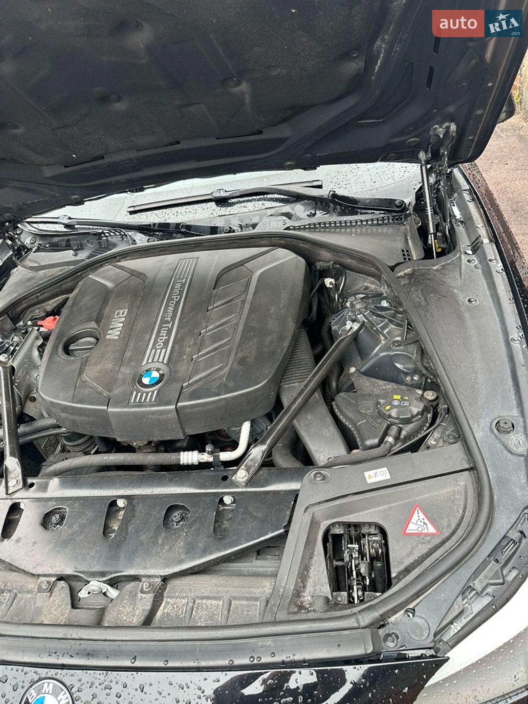 BMW 5 Series 2012 VIN WBAMX11040DY06415 фото оголошення 13 з 16