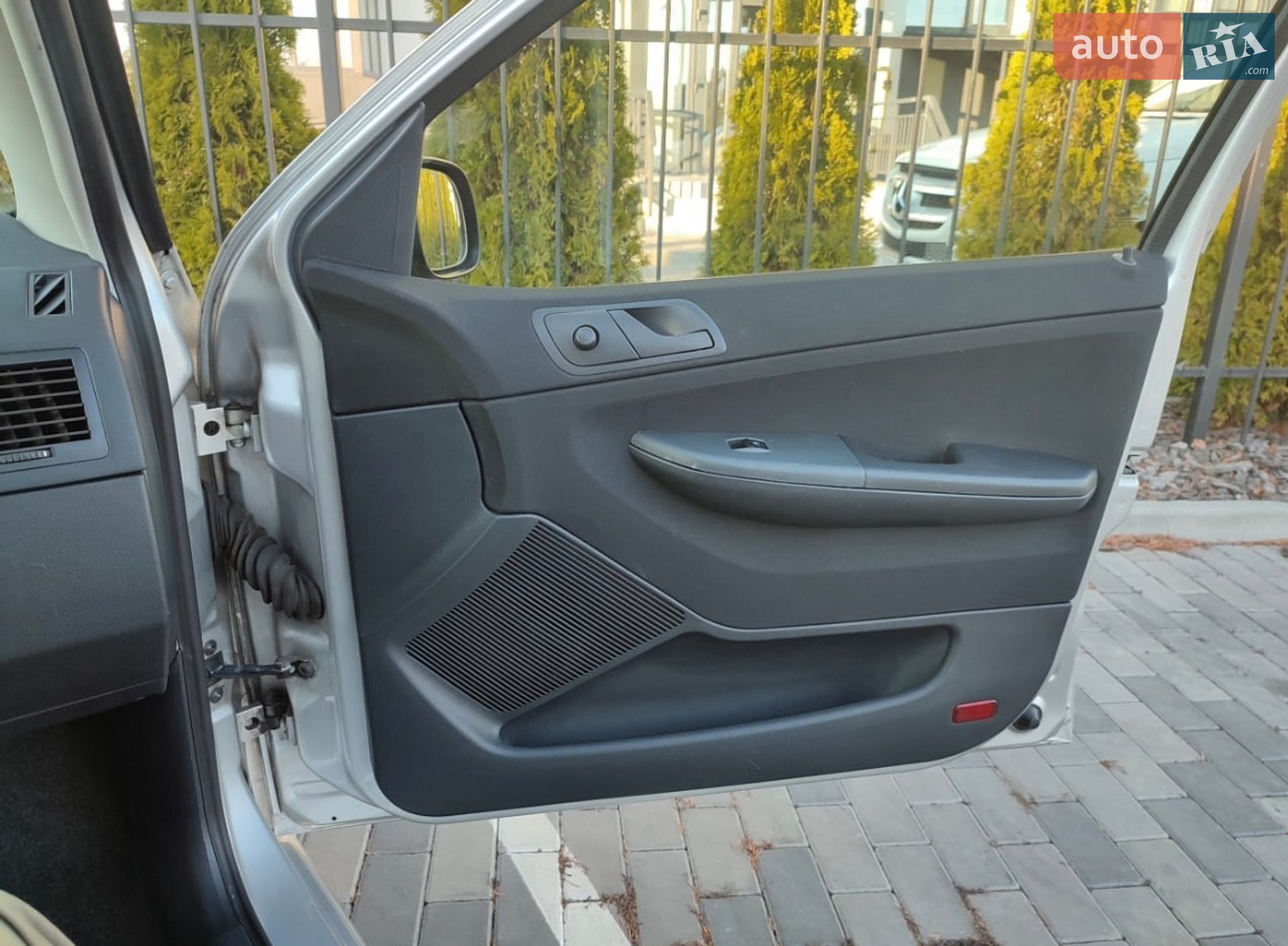 Skoda Fabia 2006 VIN TMBPW26Y864552675 фото оголошення 5 з 8