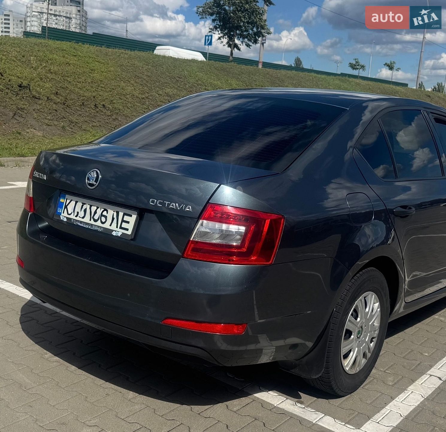 Skoda Octavia 2017 VIN TMBAN2NE2JB006975 фото оголошення 6 з 14