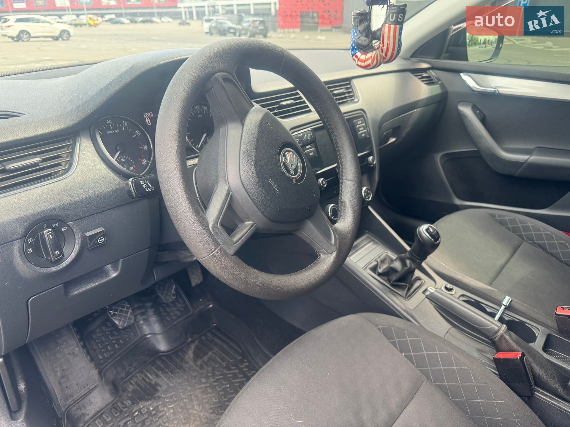 Skoda Octavia 2017 VIN TMBAN2NE2JB006975 фото оголошення 11 з 14