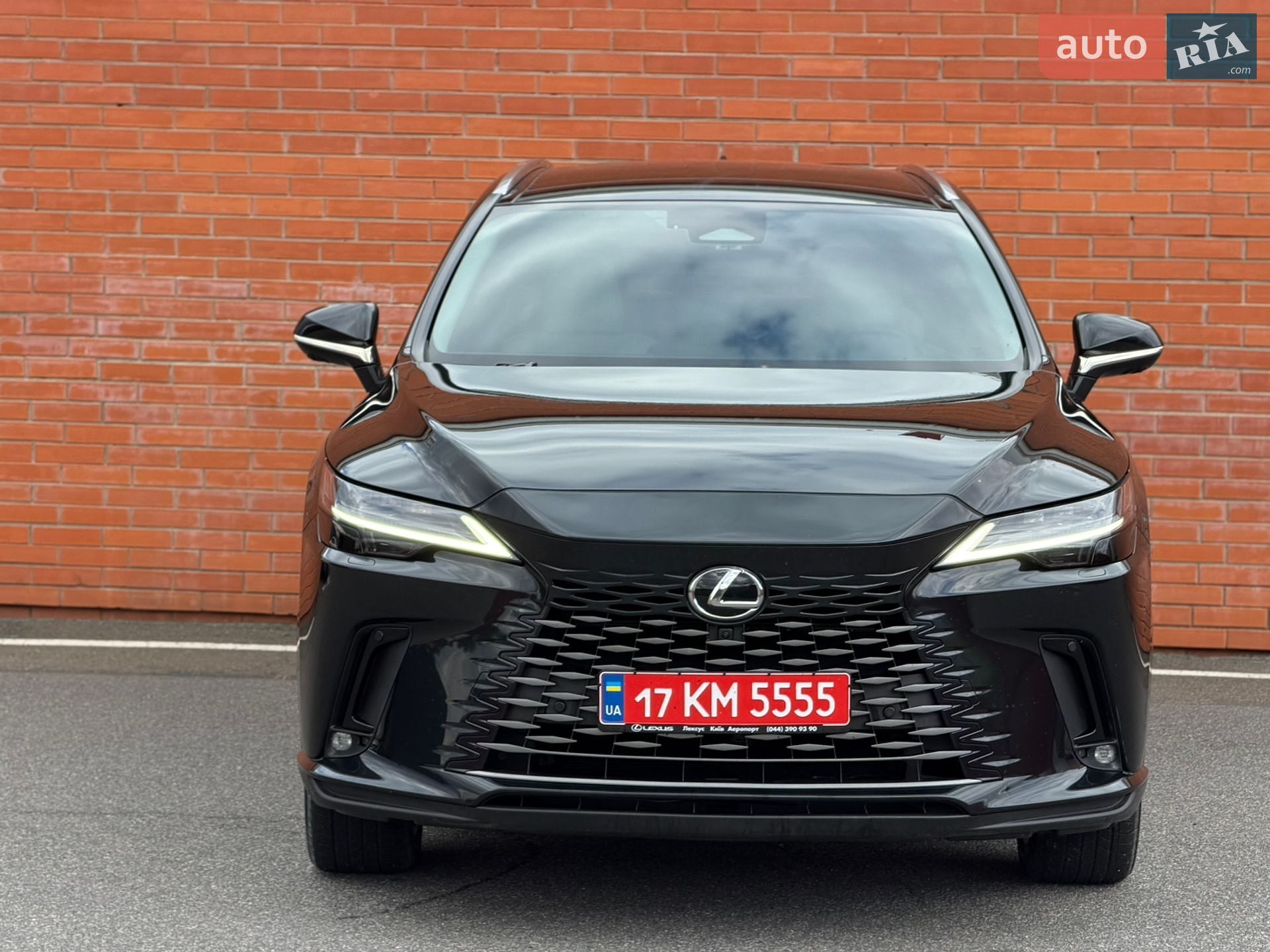 Lexus RX 2025 VIN JTJCJMGA5S2025450 фото оголошення 4 з 24