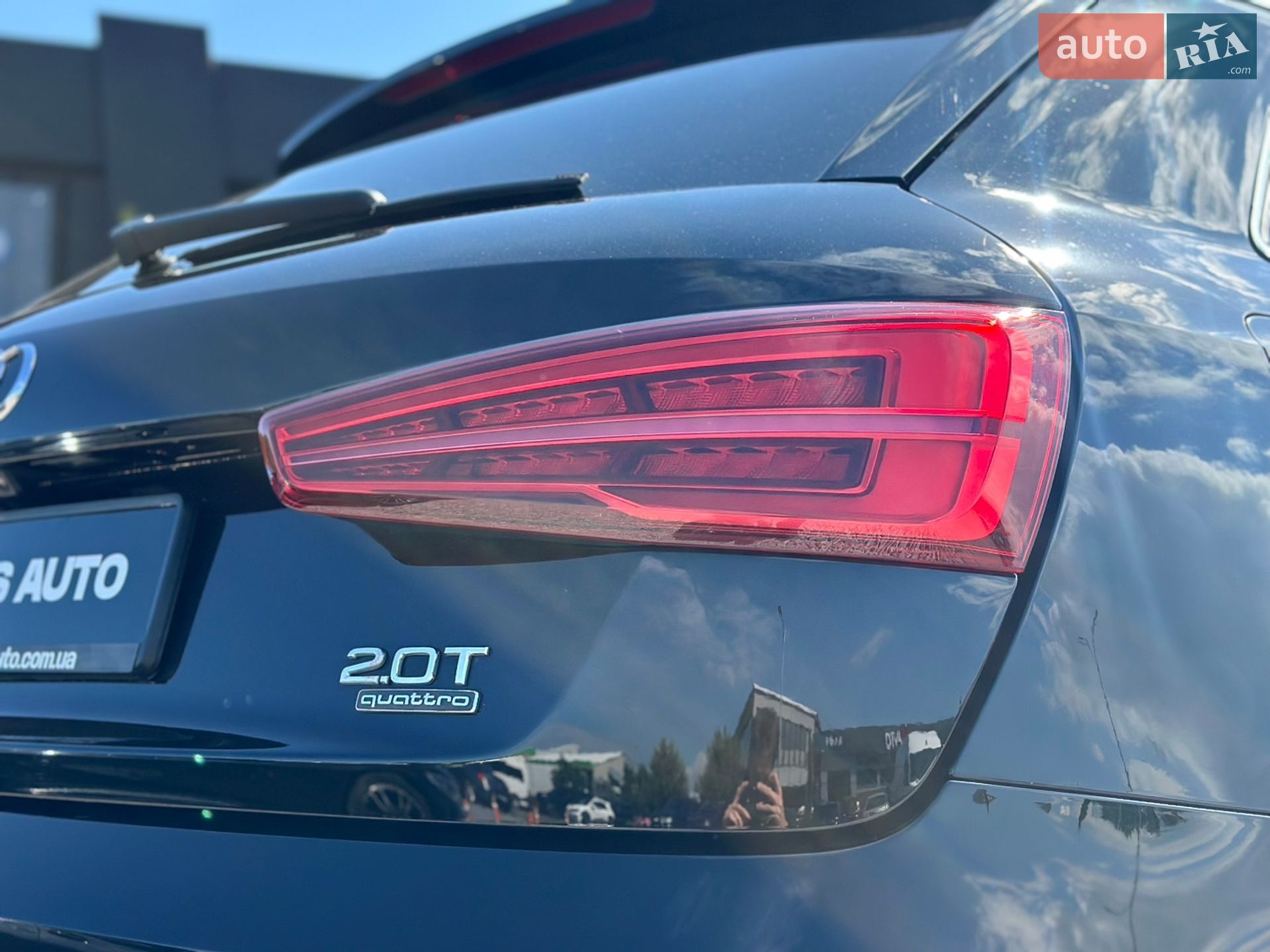 Audi Q3 2015 VIN WA1EFCFS6GR012183 фото оголошення 10 з 27