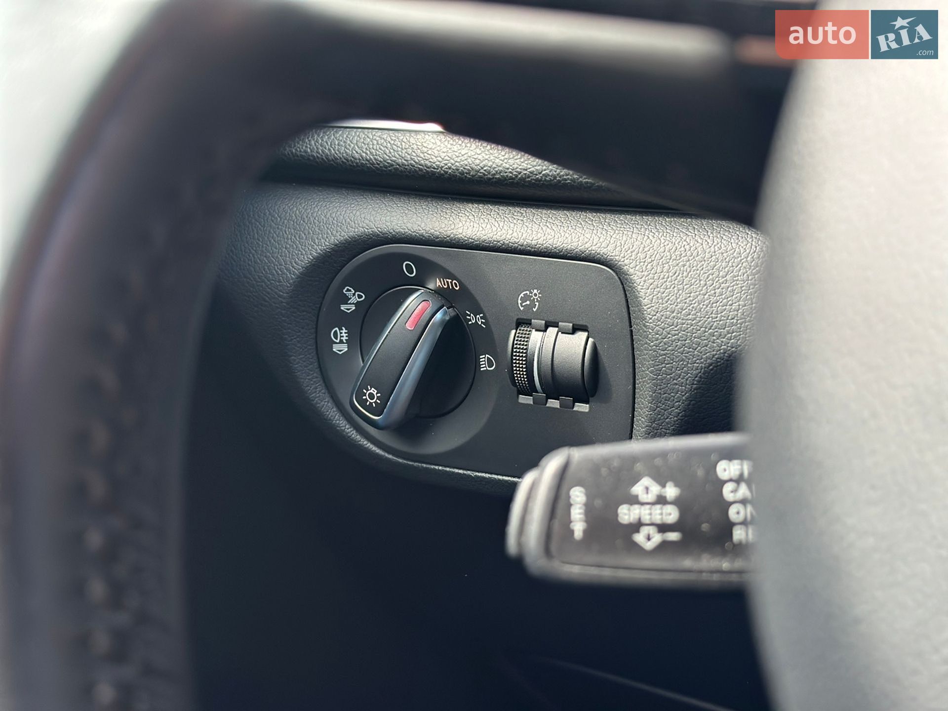 Audi Q3 2015 VIN WA1EFCFS6GR012183 фото оголошення 22 з 27