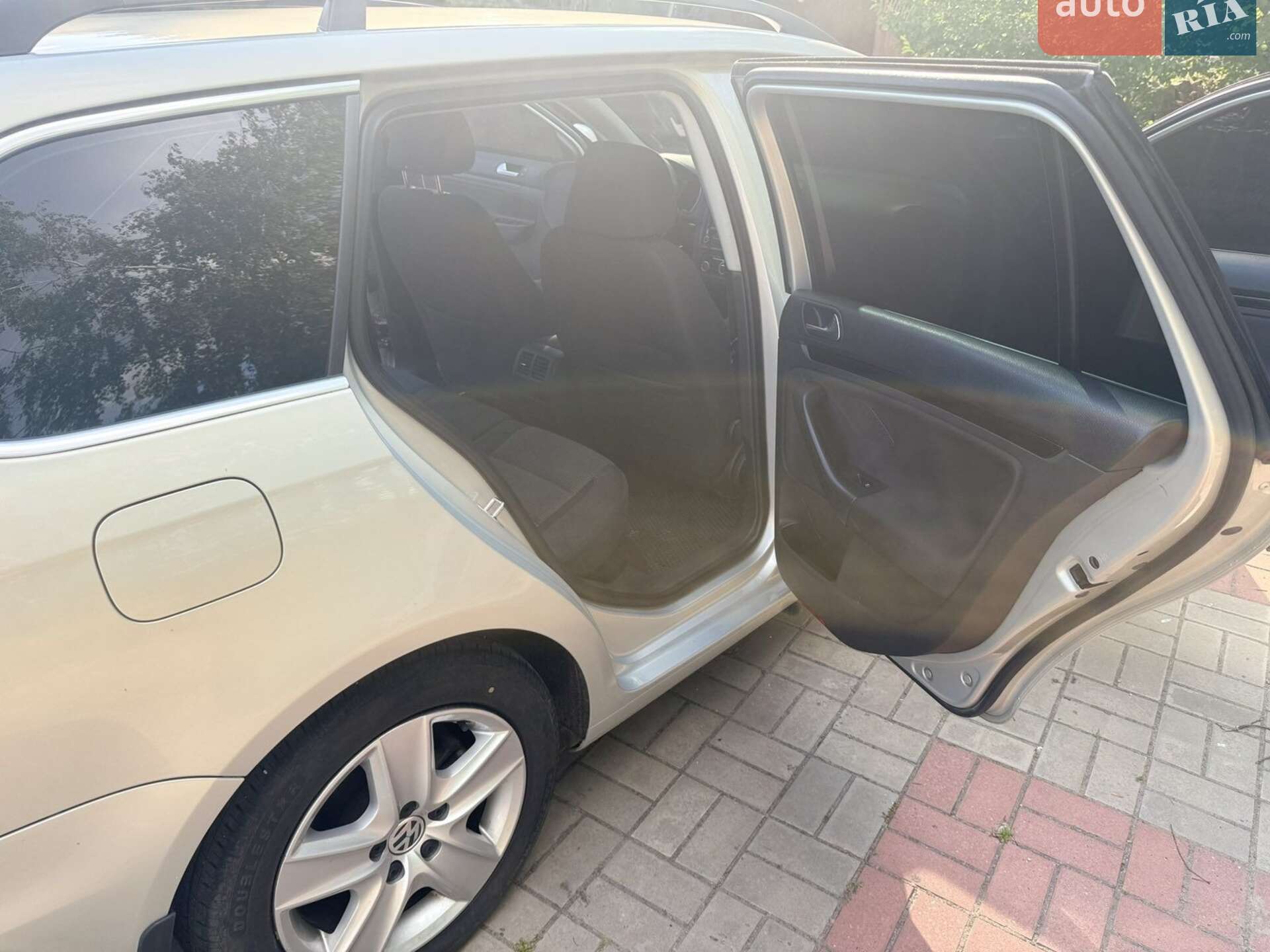 Volkswagen Golf 2009 VIN WVWZZZ1KZAM617752 фото оголошення 9 з 17