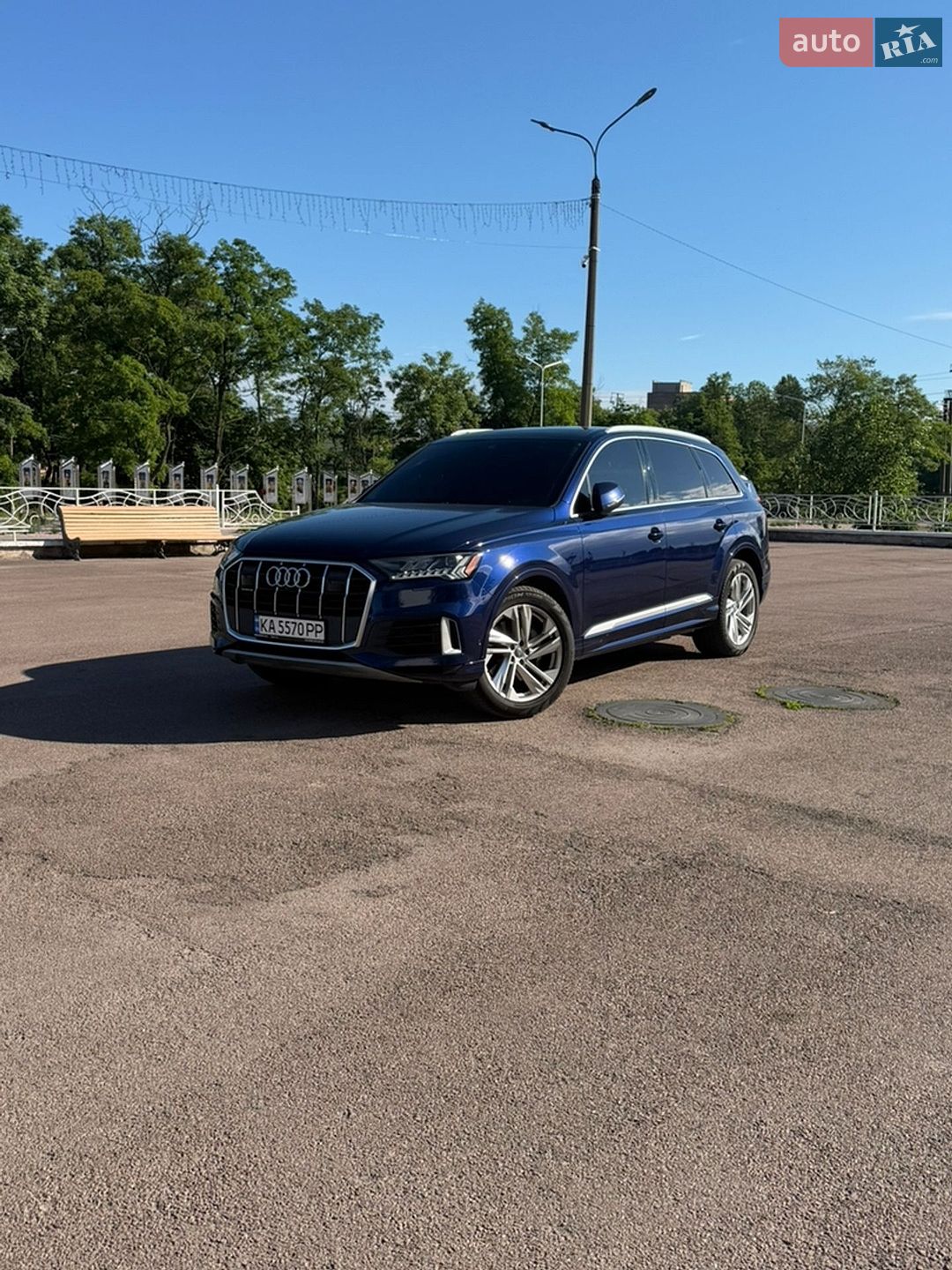 Audi Q7 2020 VIN WA1VXAF76LD008204 фото оголошення 3 з 14