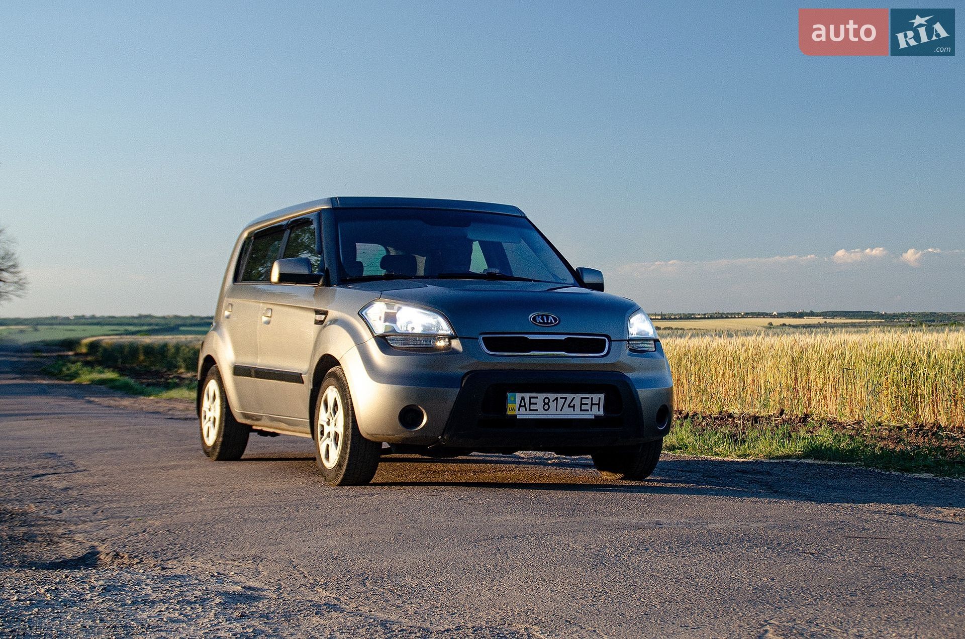 KIA Soul 2010 VIN Y6DJT813AA7186350 фото оголошення 2 з 13