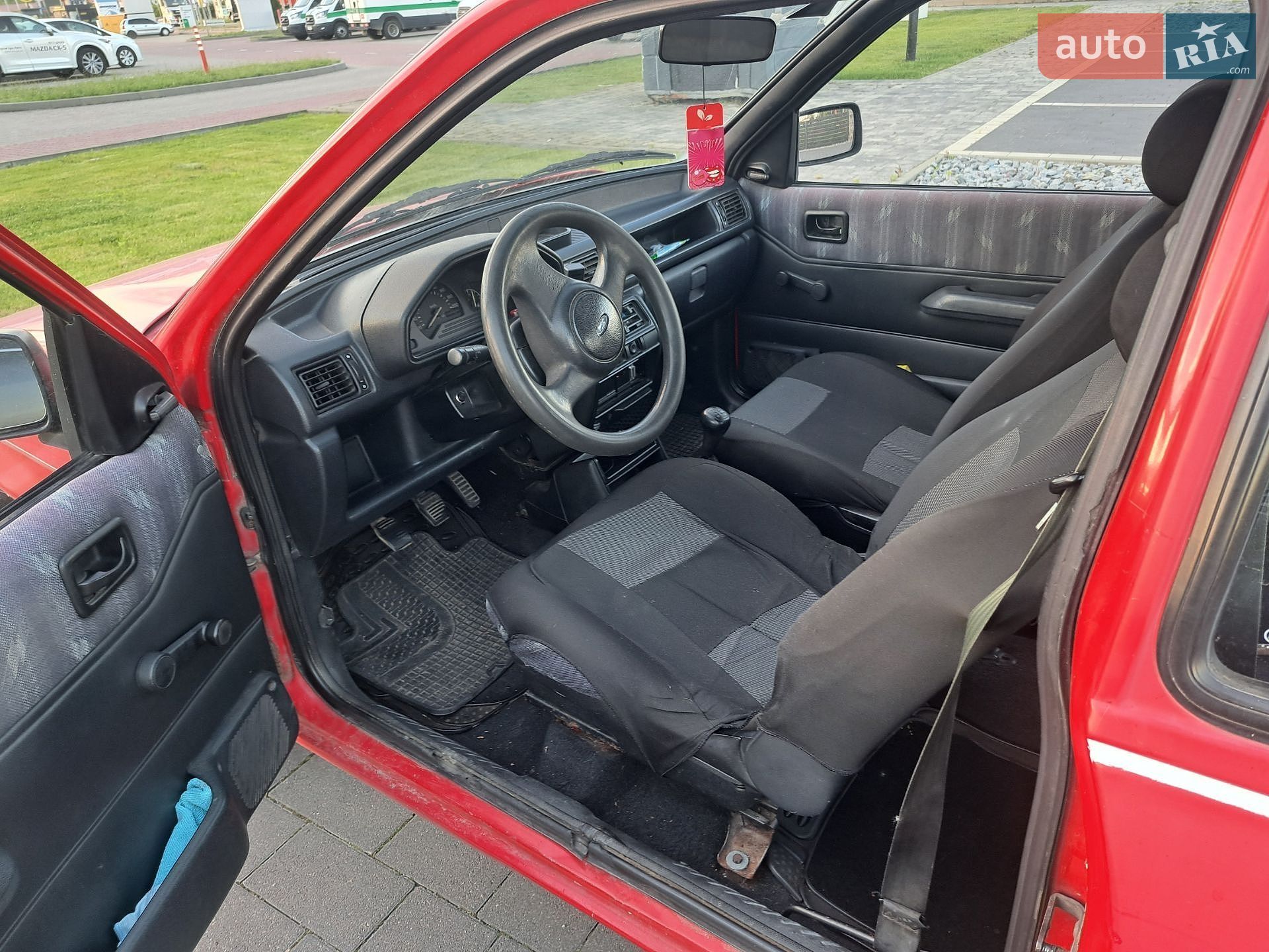 Ford Fiesta 1993 VIN WF0BXXGAFBPP63733 фото оголошення 6 з 19