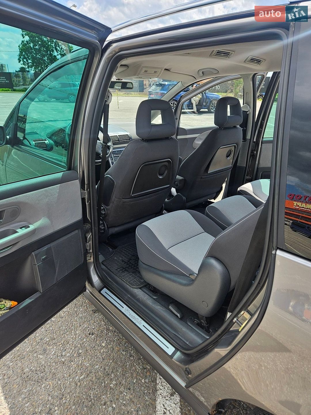 Volkswagen Sharan 2006 VIN WVWZZZ7MZ6V023282 фото оголошення 13 з 16