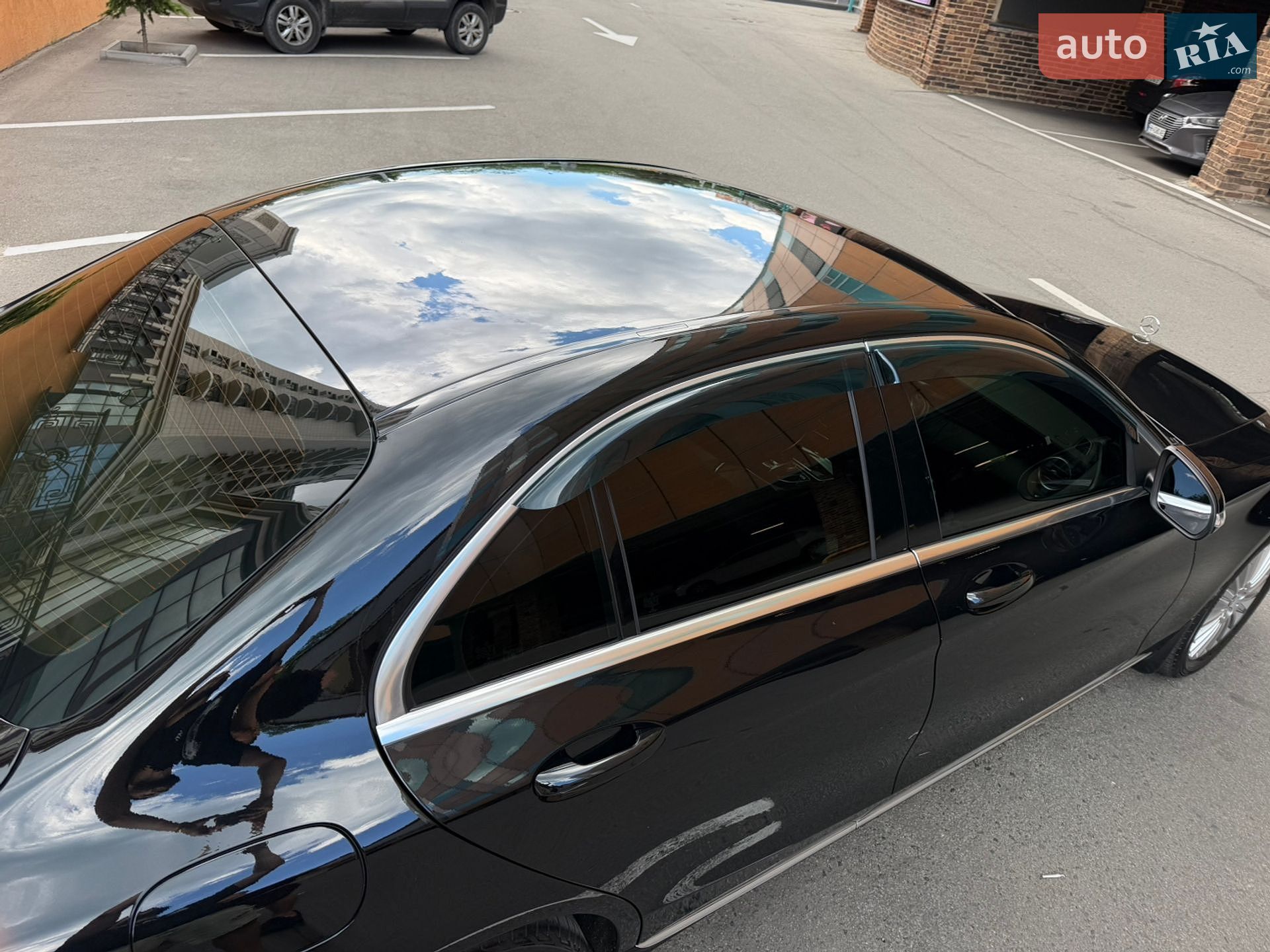 Mercedes-Benz C-Class 2016 VIN WDD2050401R088114 фото оголошення 8 з 36