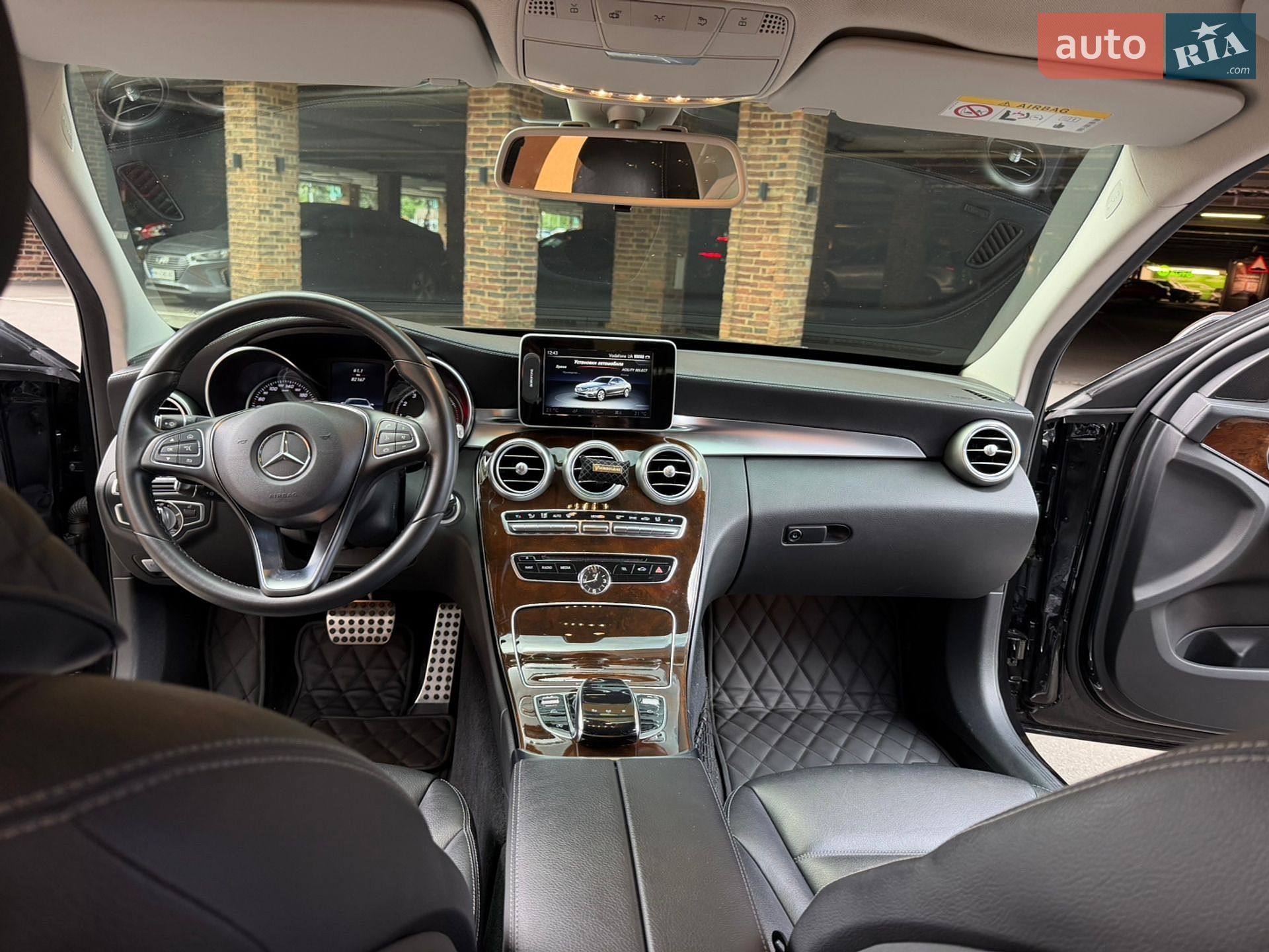 Mercedes-Benz C-Class 2016 VIN WDD2050401R088114 фото оголошення 13 з 36