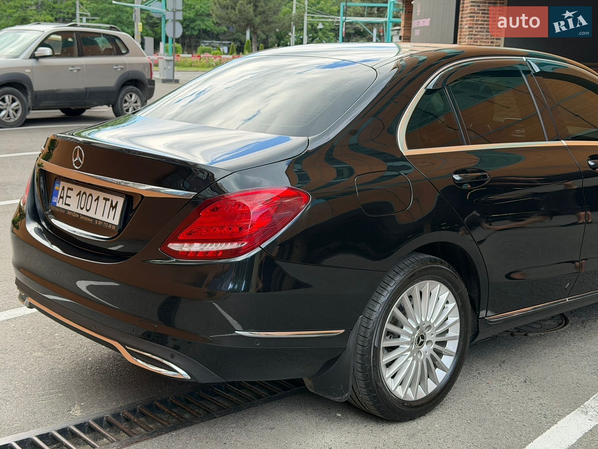 Mercedes-Benz C-Class 2016 VIN WDD2050401R088114 фото оголошення 29 з 36