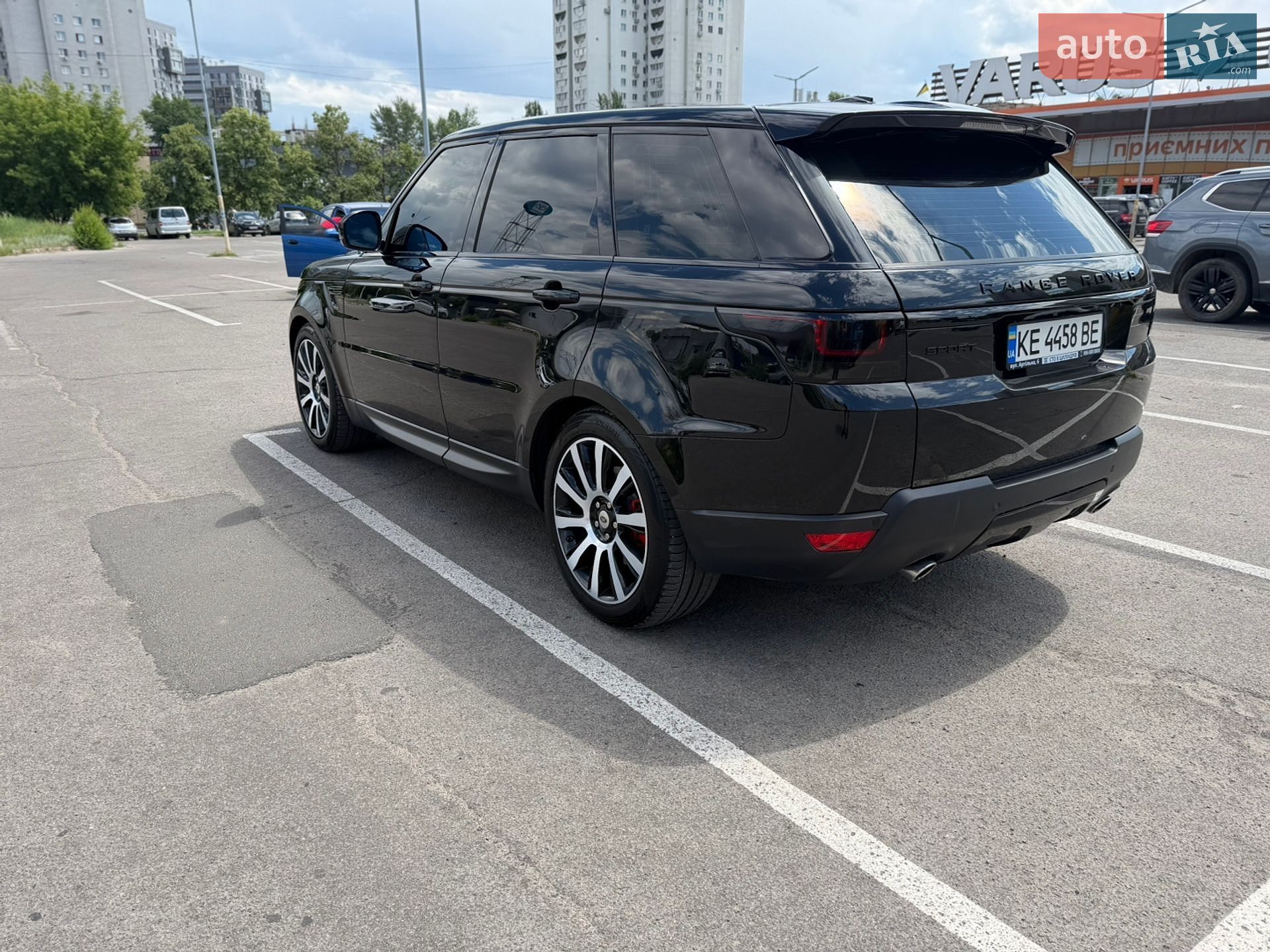 Land Rover Range Rover Sport 2015 VIN SALWA2KF3GA555395 фото оголошення 4 з 10
