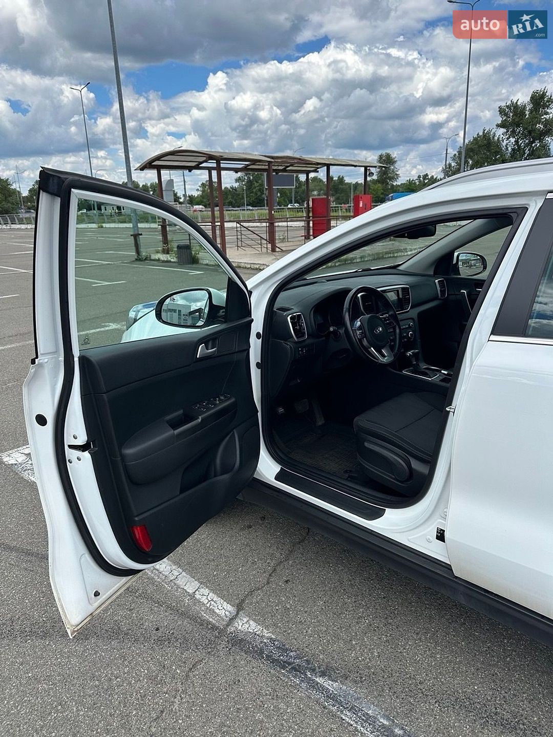 Kia Sportage 2019 VIN U5YPG814BLL835994 фото оголошення 7 з 18
