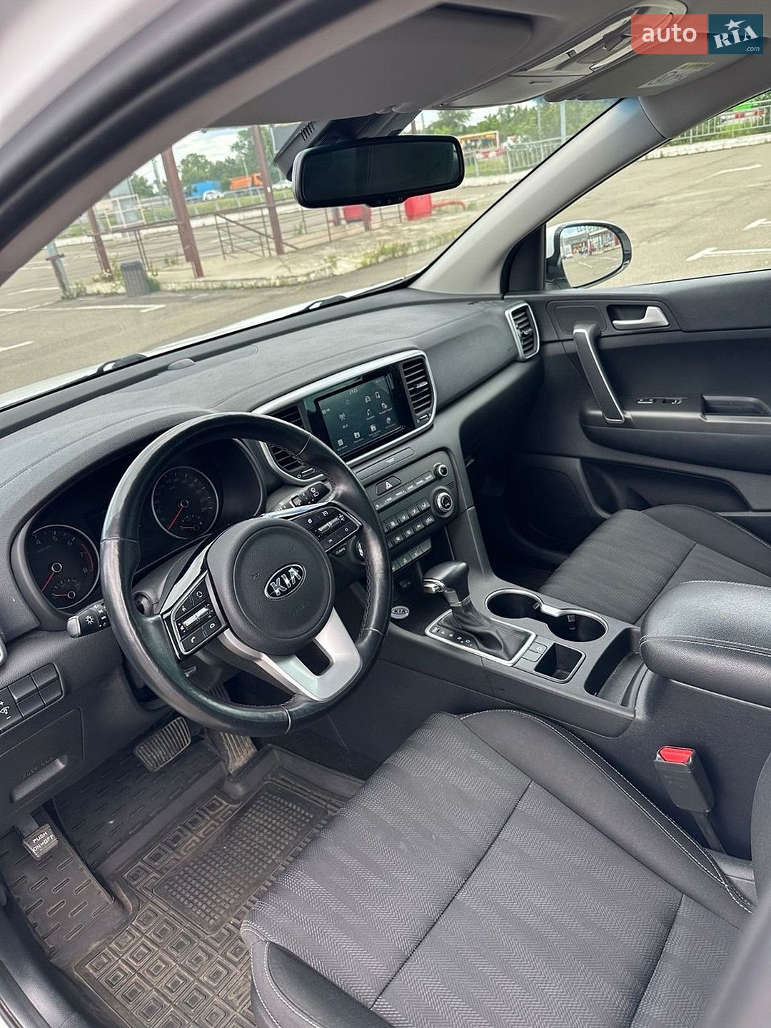 Kia Sportage 2019 VIN U5YPG814BLL835994 фото оголошення 9 з 18