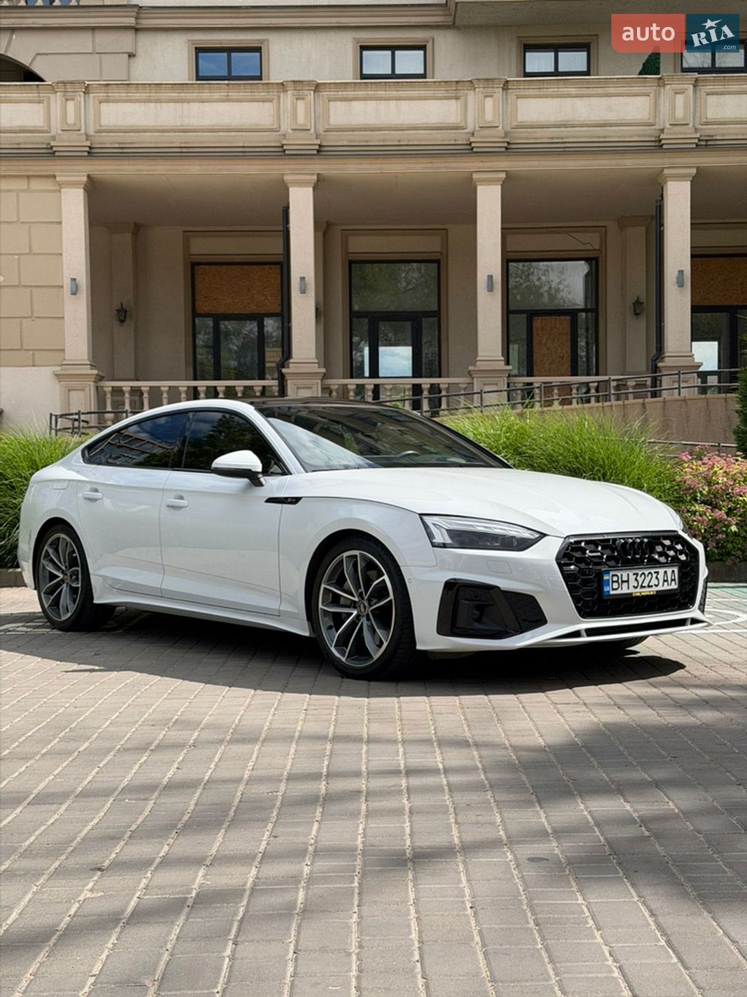 Audi A5 Sportback 2022 VIN WAUEACF51NA035359 фото оголошення 3 з 46