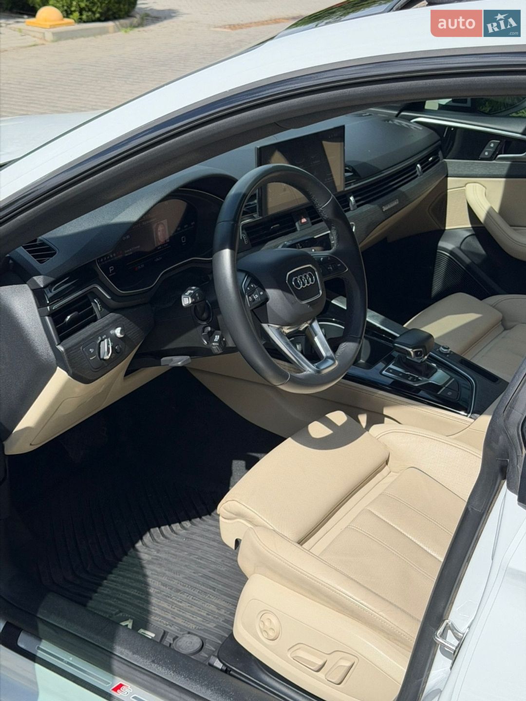 Audi A5 Sportback 2022 VIN WAUEACF51NA035359 фото оголошення 27 з 46