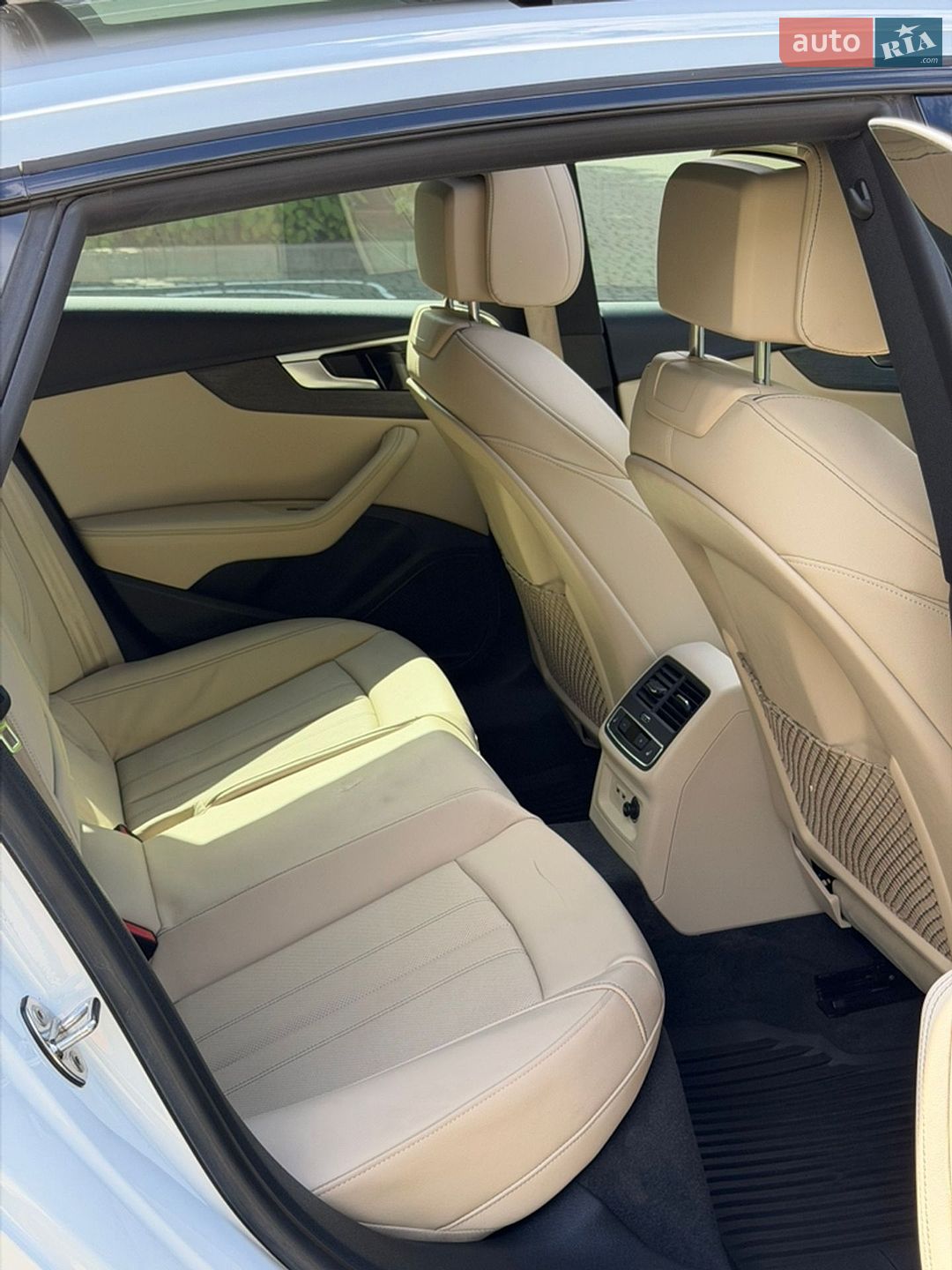 Audi A5 Sportback 2022 VIN WAUEACF51NA035359 фото оголошення 33 з 46