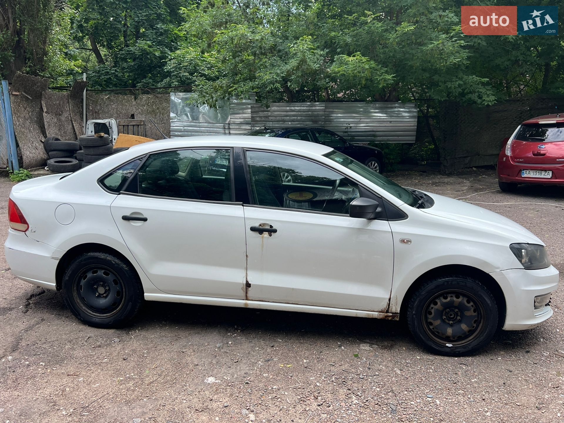 Volkswagen Polo 2016 VIN XW8ZZZ61ZHG013000 фото оголошення 3 з 8