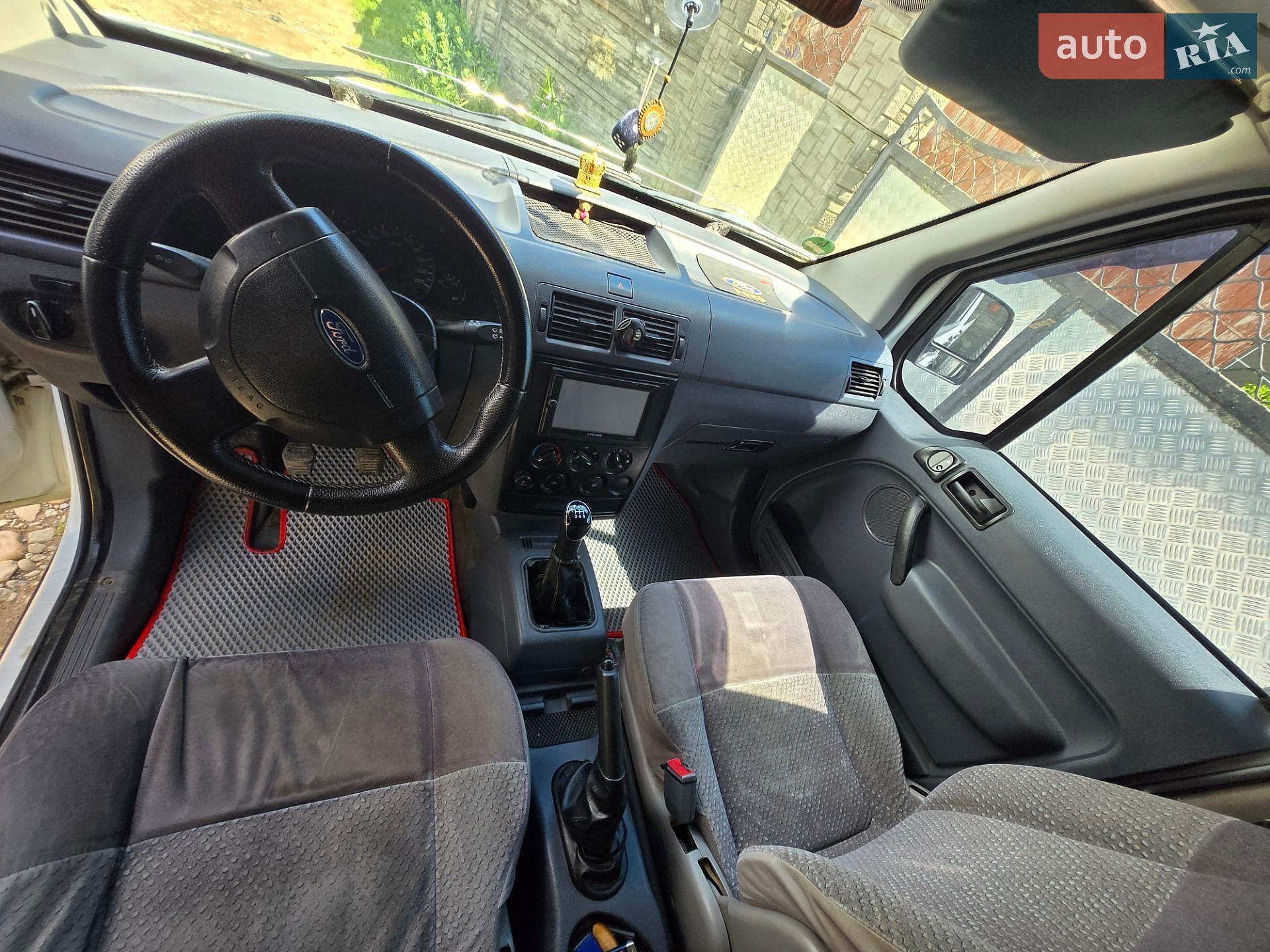 Ford Transit Connect 2007 VIN WF0UXXTTPU7T52845 фото оголошення 3 з 9
