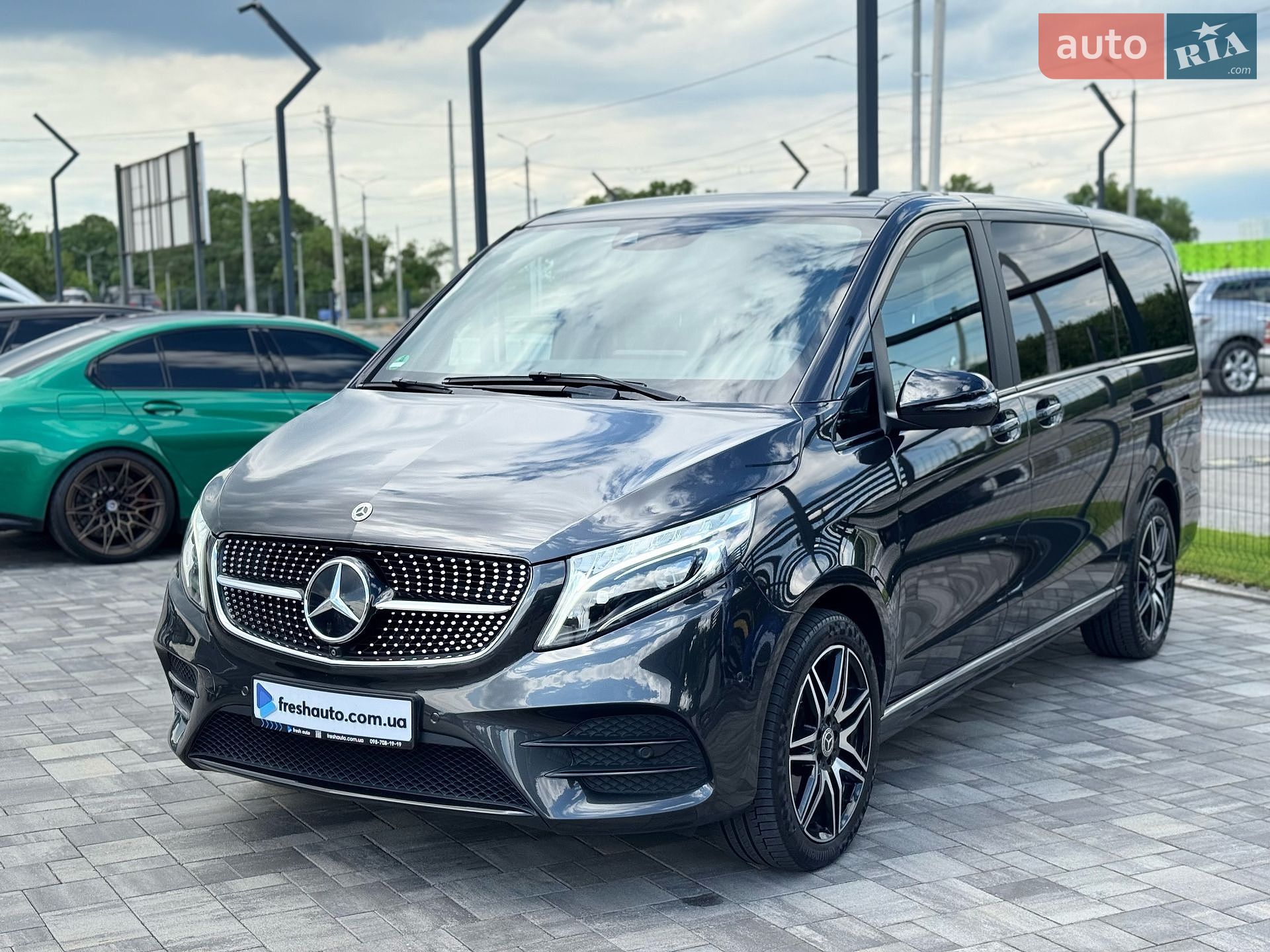 Mercedes-Benz V-Class 2021 VIN W1V44781313894227 фото оголошення 8 з 43